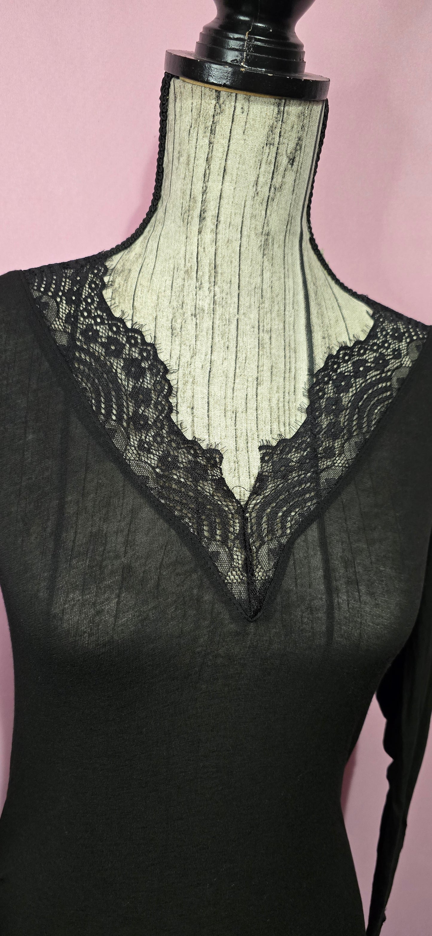 Maglietta misto cashmere nera pizzo