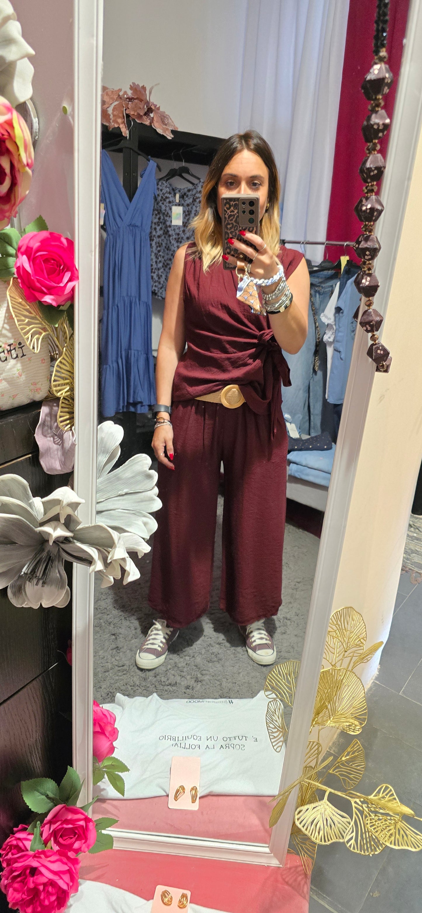 Blusa viscosa con nodo bordeaux