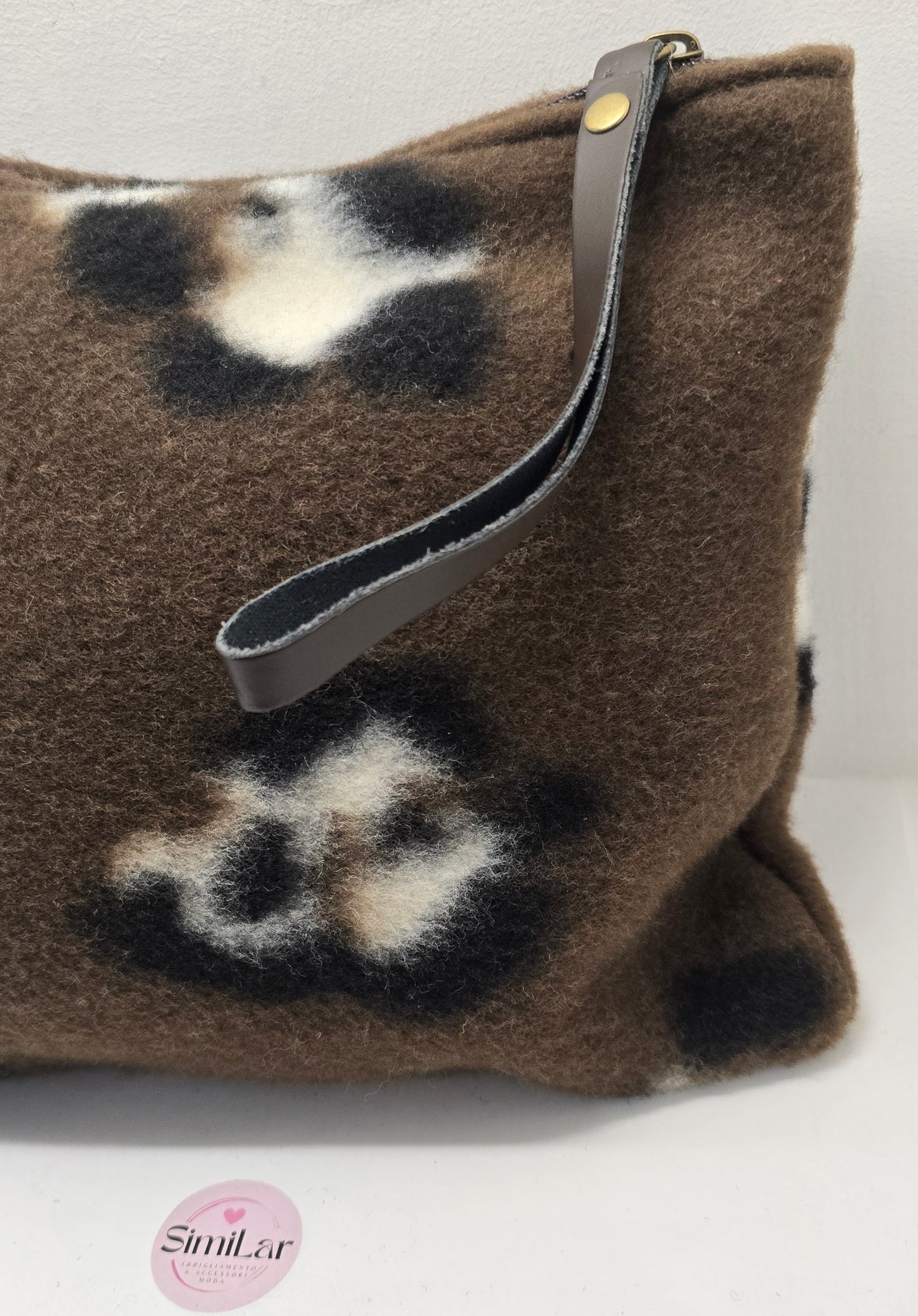 La Fuffy pochette animal moro