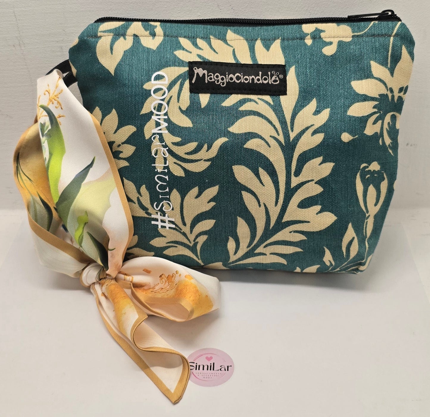 Le #similarMOOD LUXURY" che fastidio" @ 79