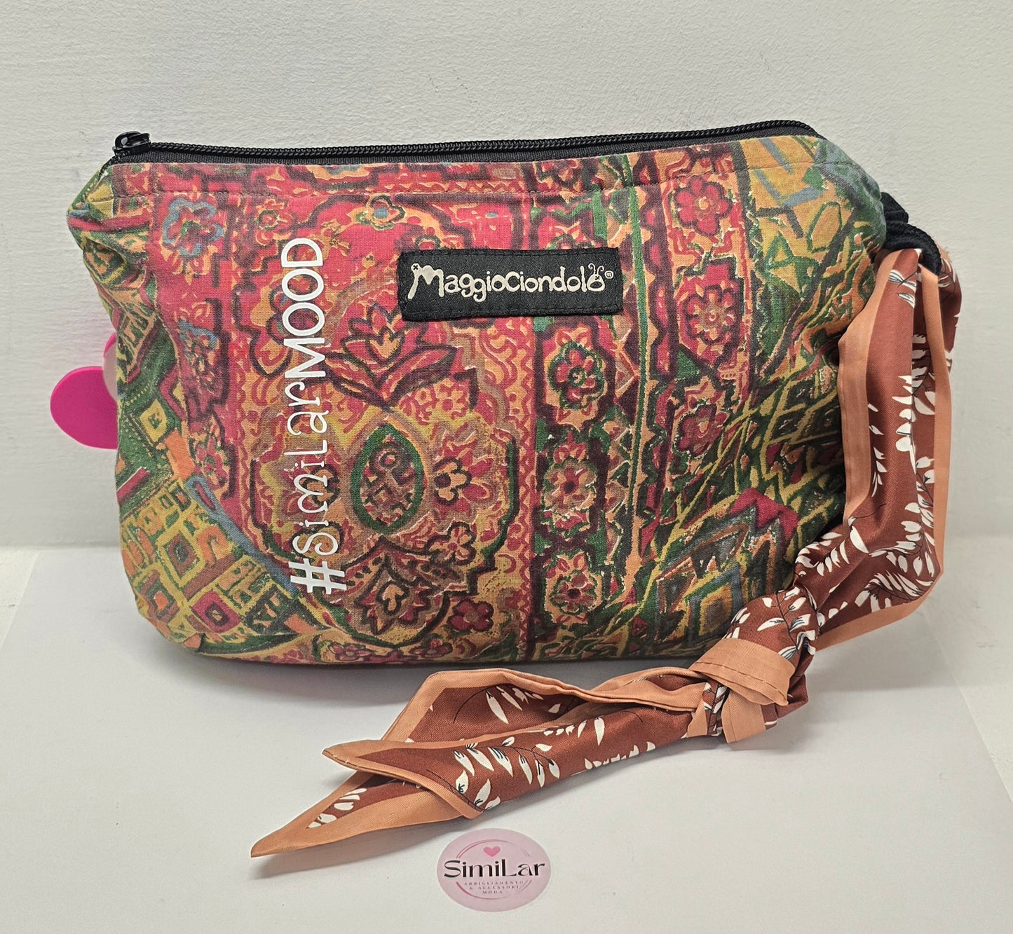 Le #similarMOOD LUXURY"kuss se ne frega " @48