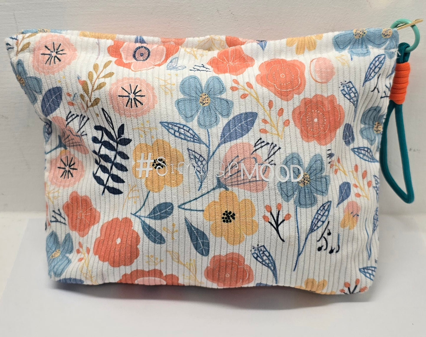 Le #similarMOOD " reggo più gin" fiori pesca