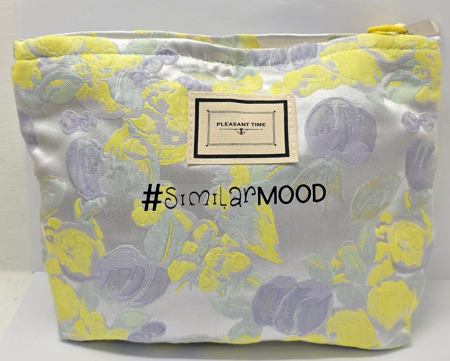 Le #similarMOOD " reggo più gin tonic" fluo