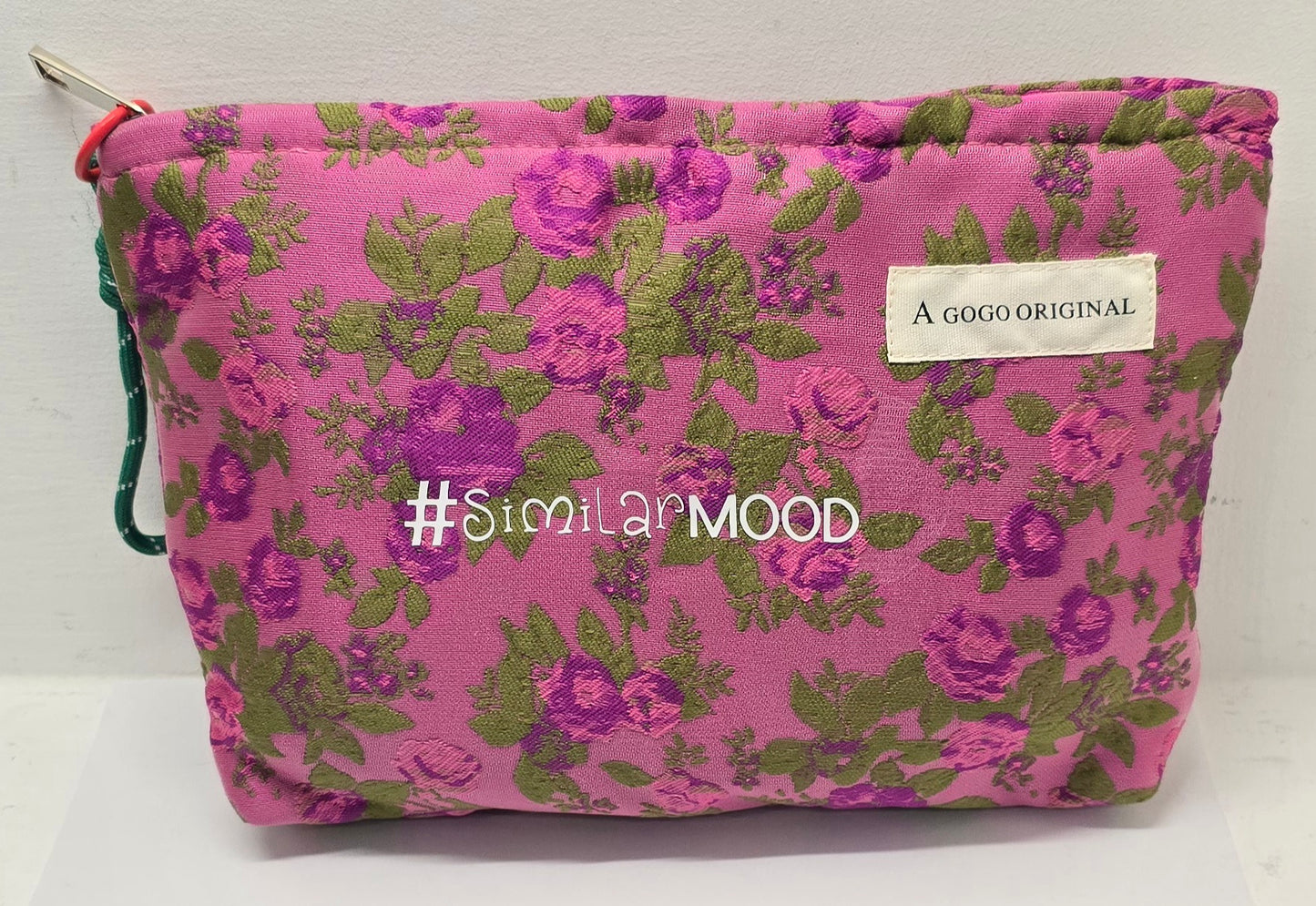 Le #similarMOOD " nata per il lusso " fiori fucsia