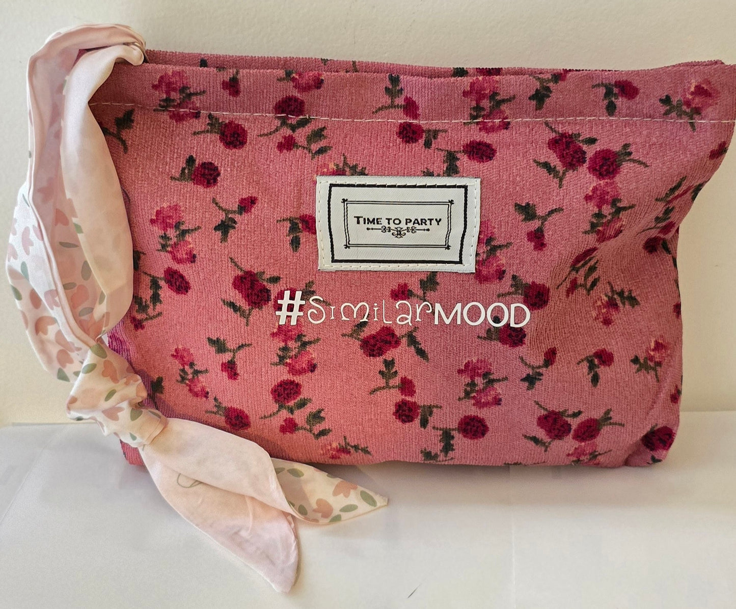 Le #similarMOOD " no vabbè" fiori fucsia