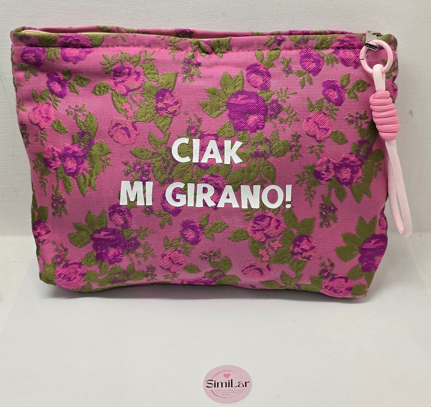 Le #similarMOOD "ciak mi girano" fiori rosa