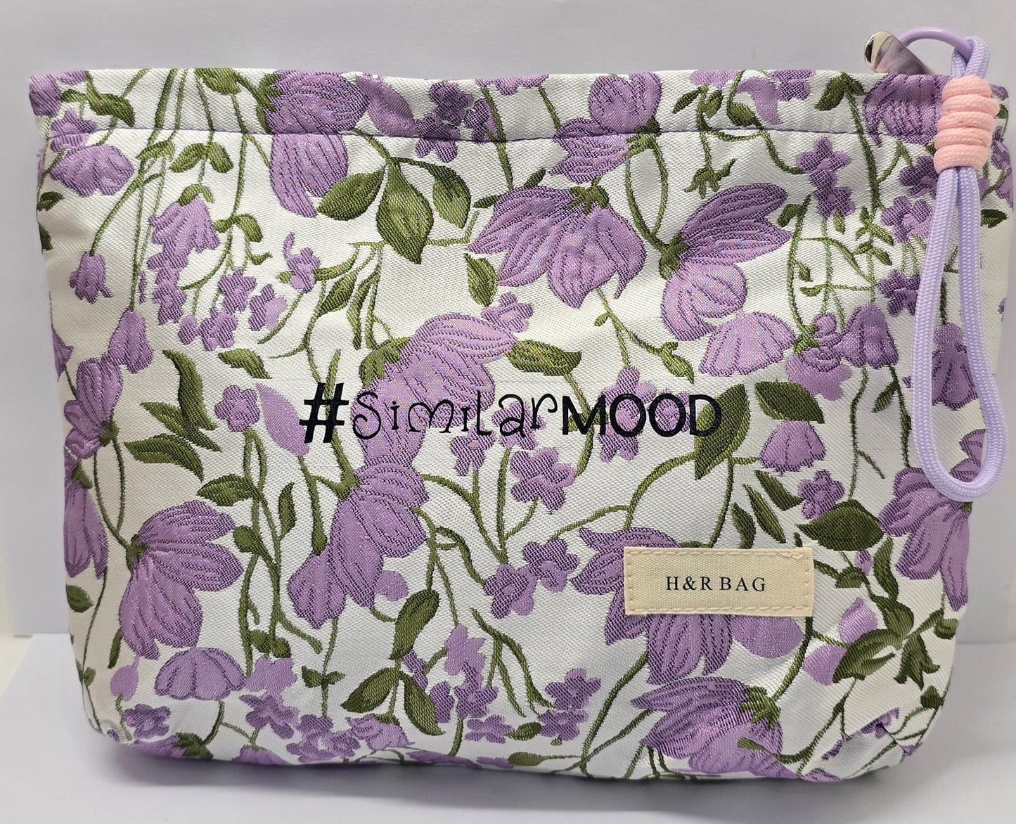 Le #similarMOOD " esaurita" viola