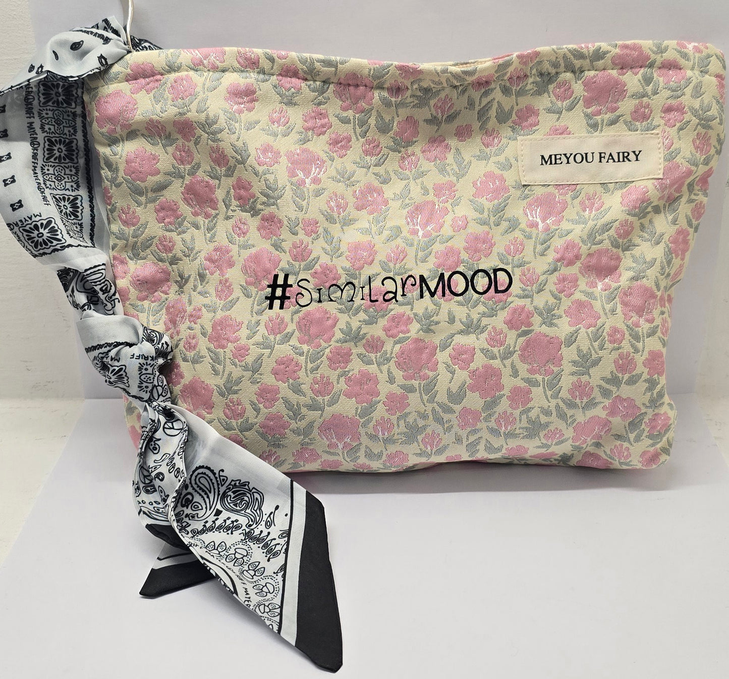 Le #similarMOOD " grazie " fiorellini rosa