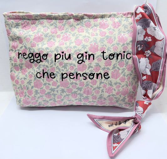 Le #similarMOOD "reggo più gin tonic" fiorellini rosa