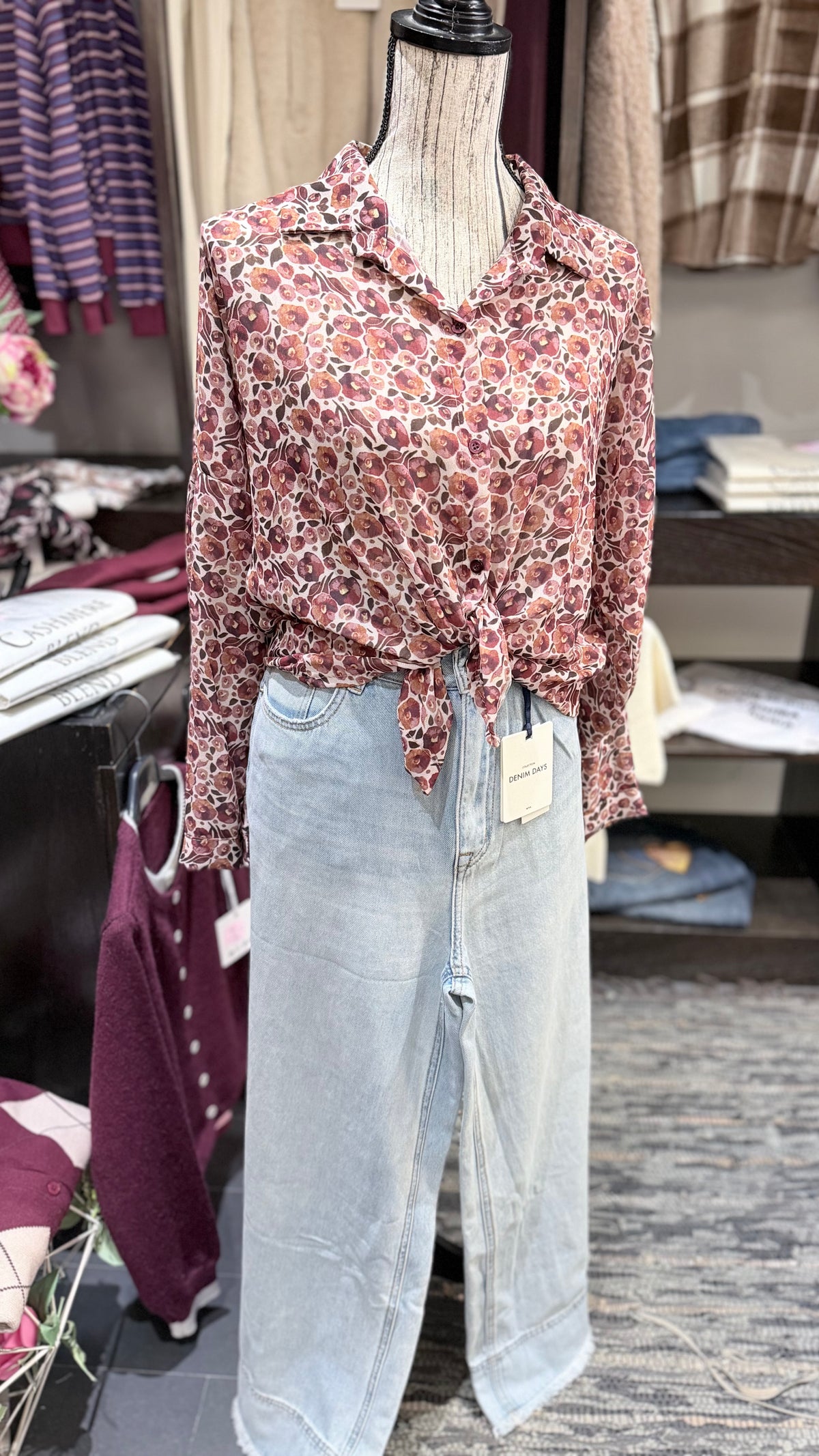 Camicia fiori prugna