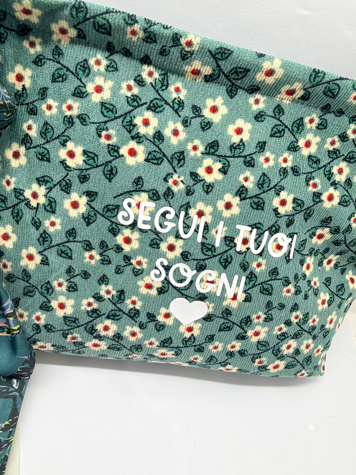 Le #similarMOOD "segui i tuoi sogni" verde fiorellini