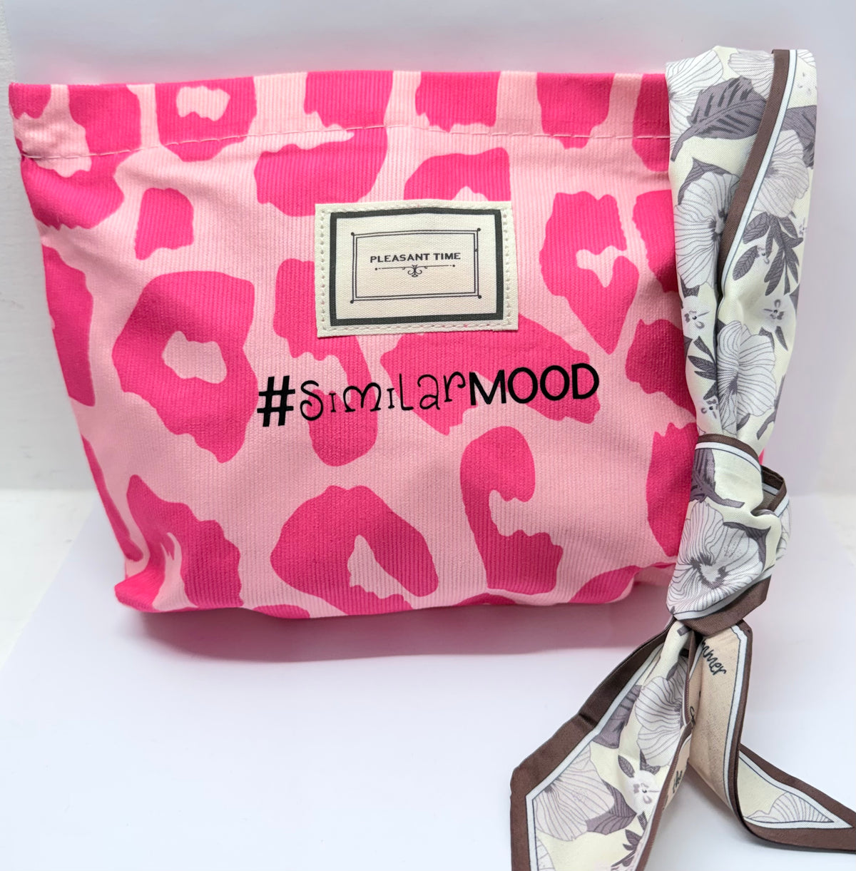Le #similarMOOD " grazie" animaier fucsia