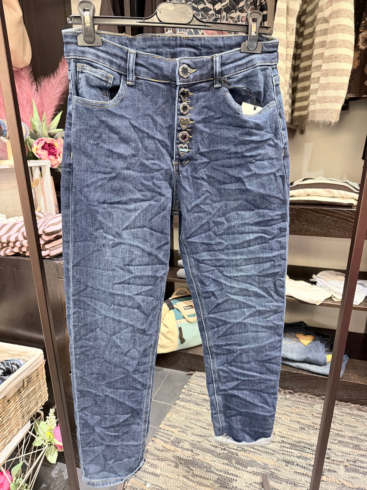 Jeans skinny bottoni gioiello
