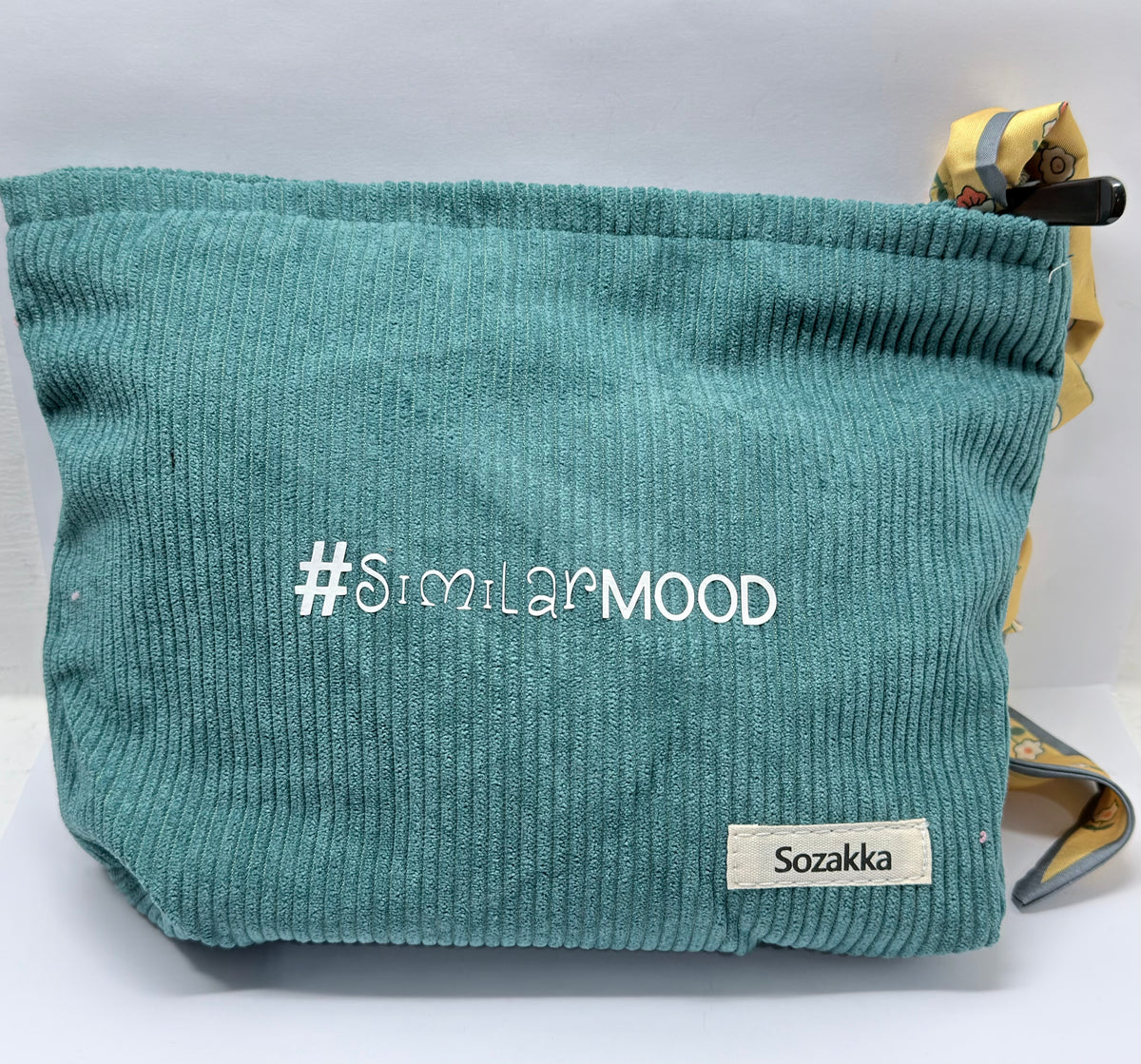 Le #similarMOOD "stravolta" velluto petrolio