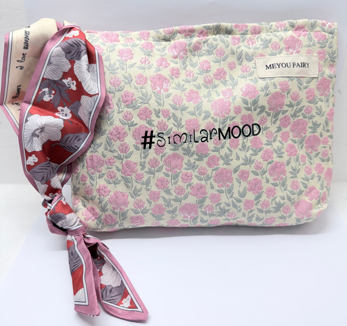 Le #similarMOOD "reggo più gin tonic" fiorellini rosa