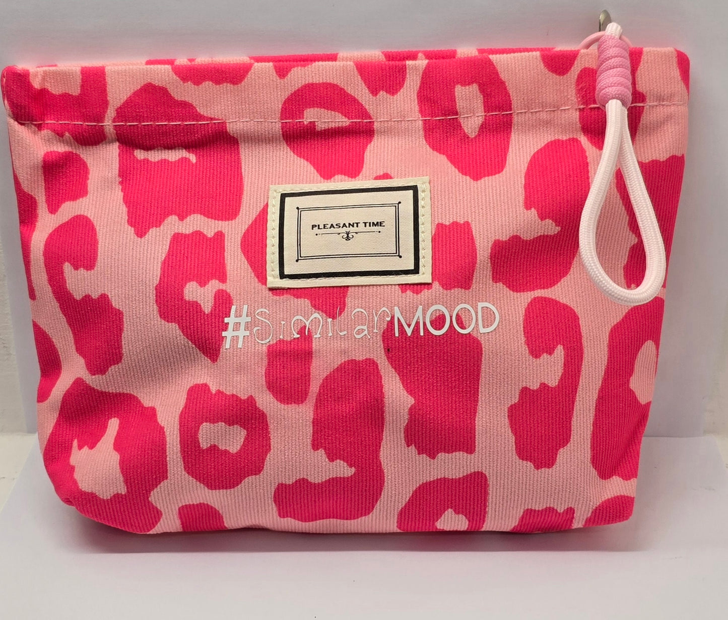 Le #similarMOOD " mare" animalier fucsia