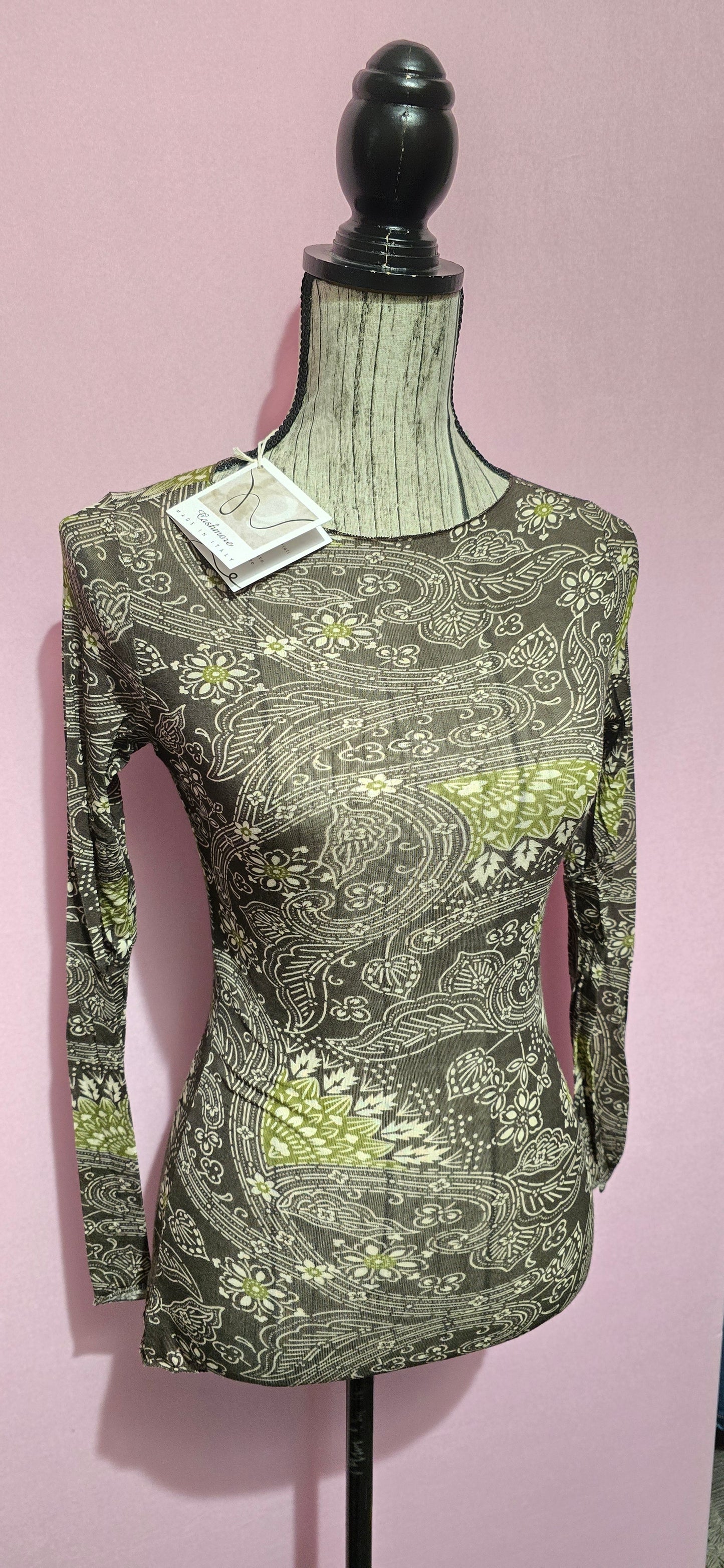 Magliettina misto cashmere fantasia fiorata