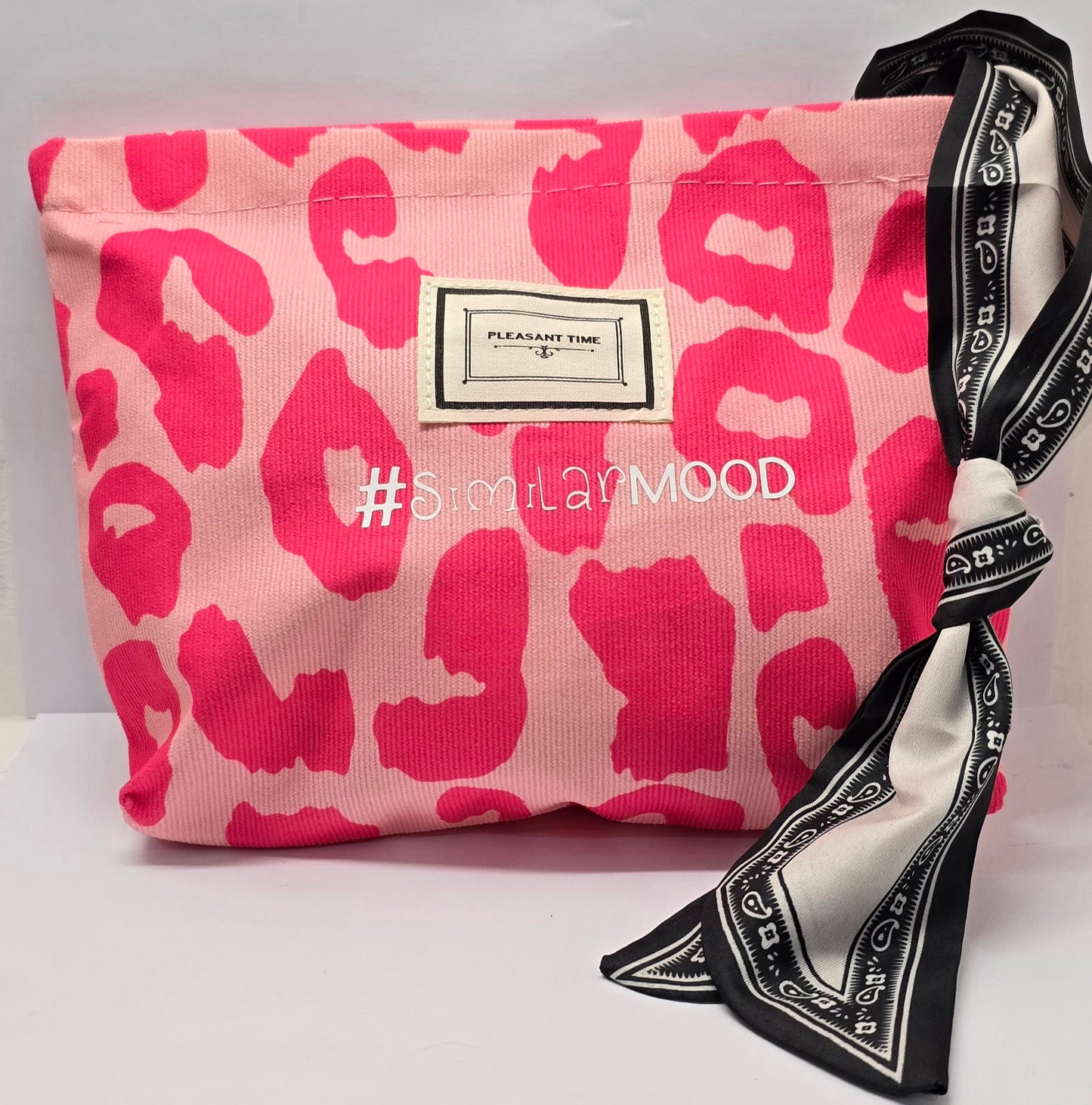 Le #similarMOOD " stai serena " animalier fucsia