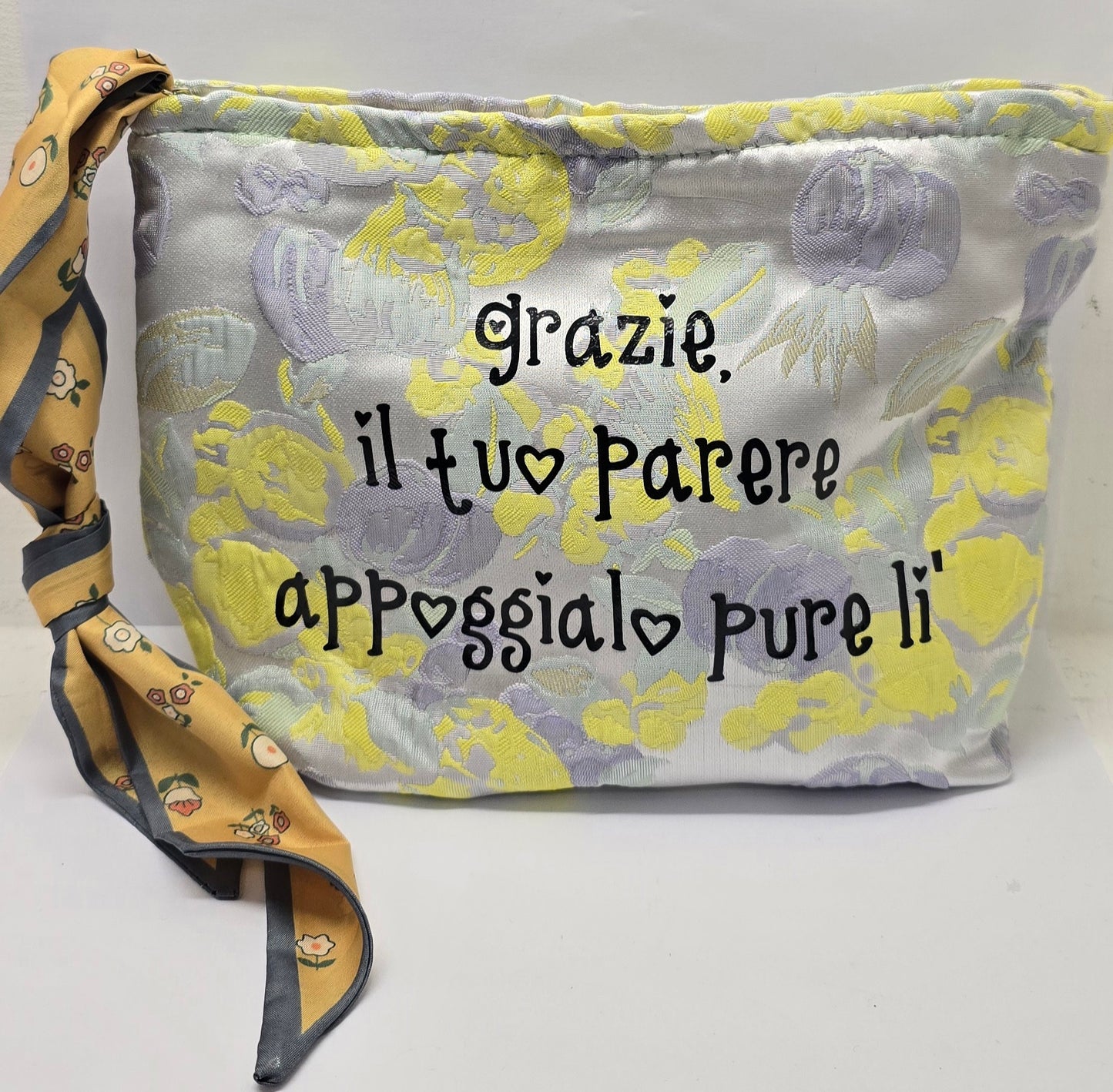 Le #similarMOOD "grazie" fluo