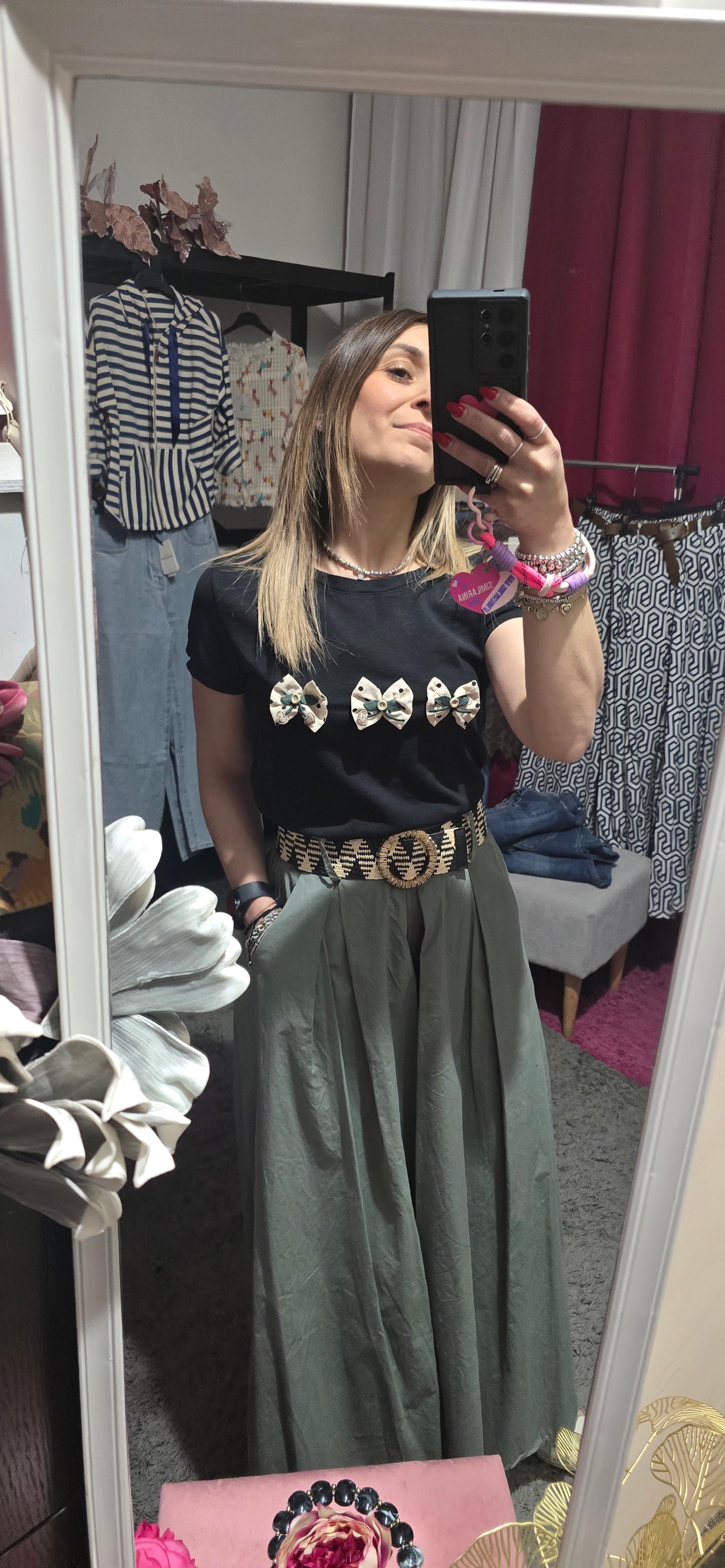T shirt fiocchetti nera