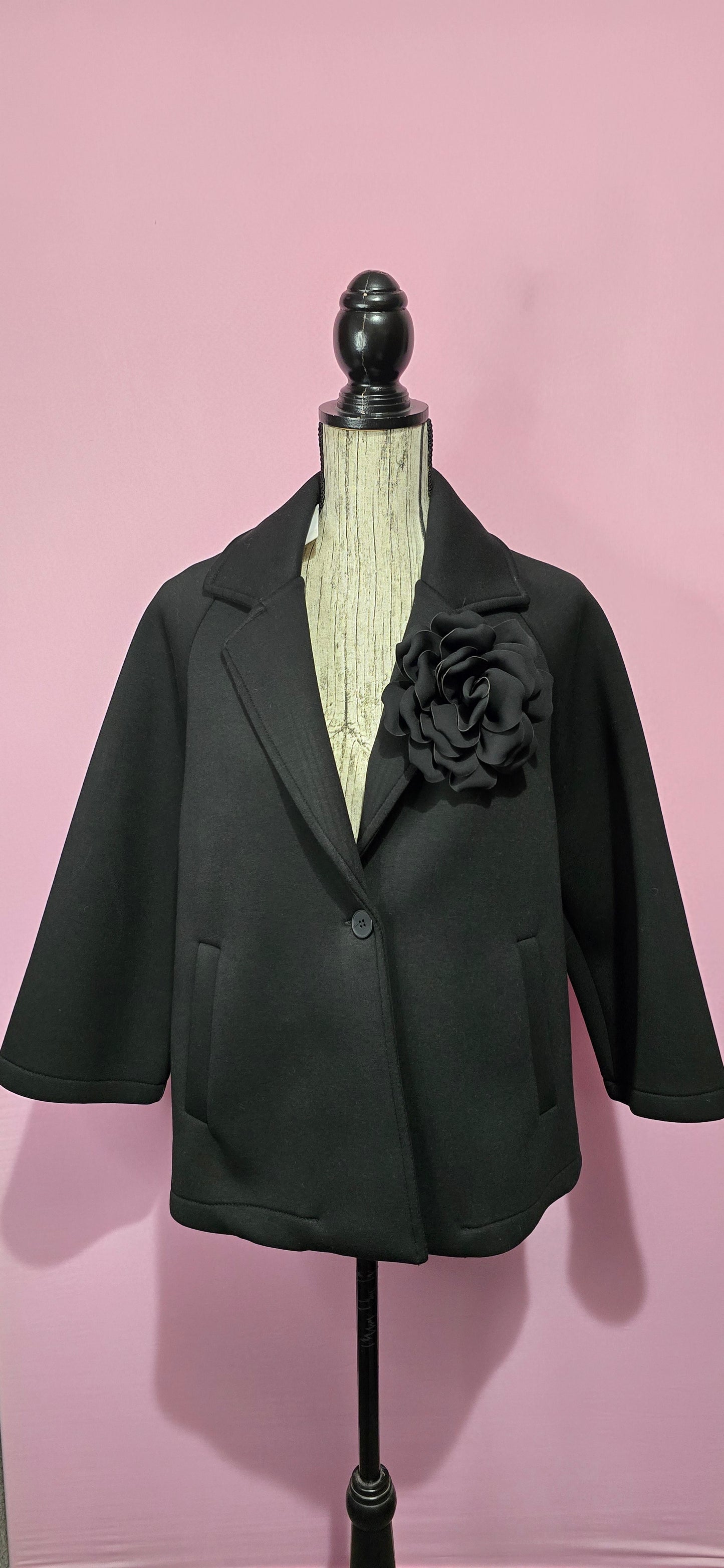 Blazer scuba con fiore applicato