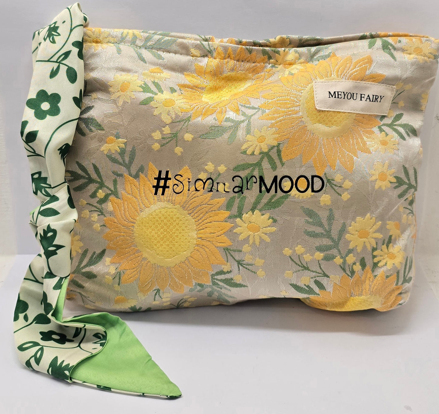 Le #similarMOOD " alexa segnimi l' ansia" girasoli