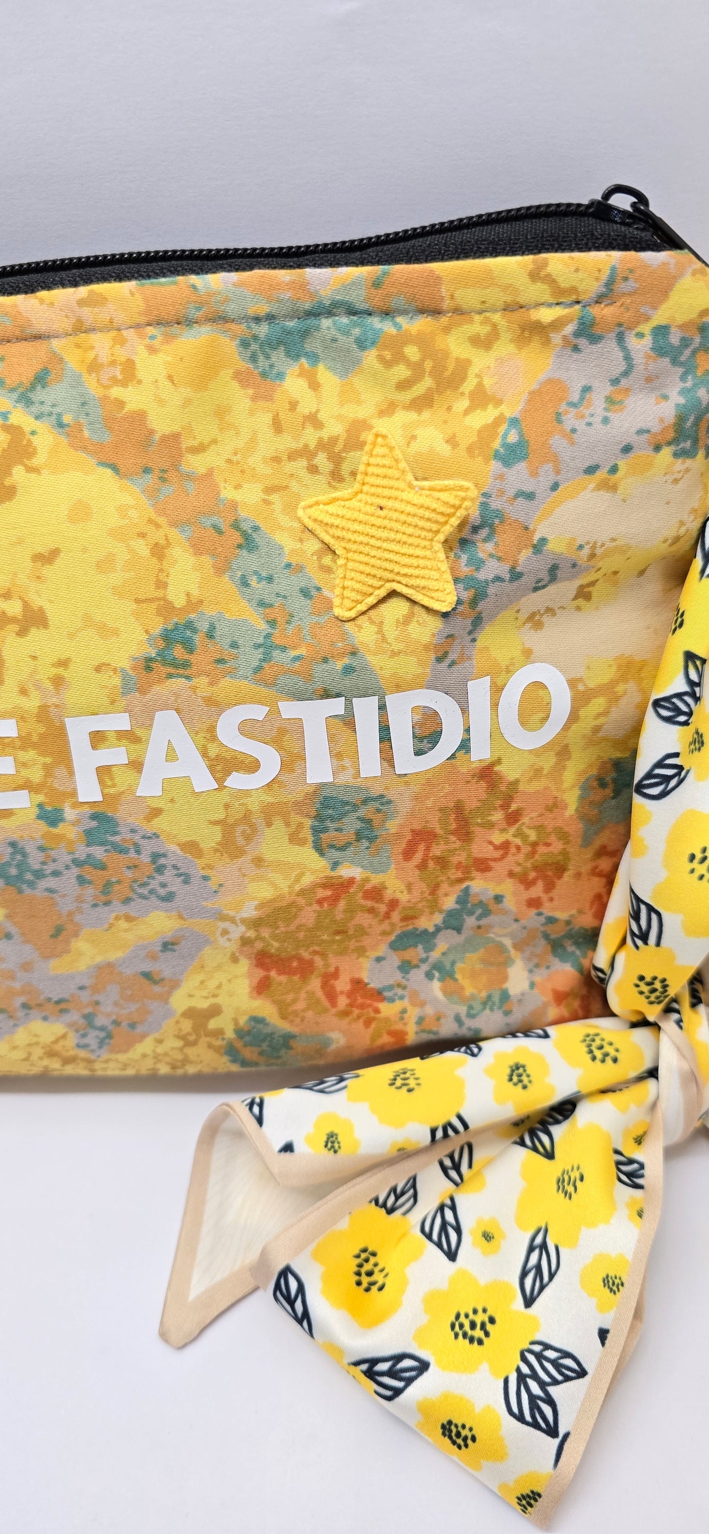 Le #similarMOOD LUXURY"che fastidio " @106