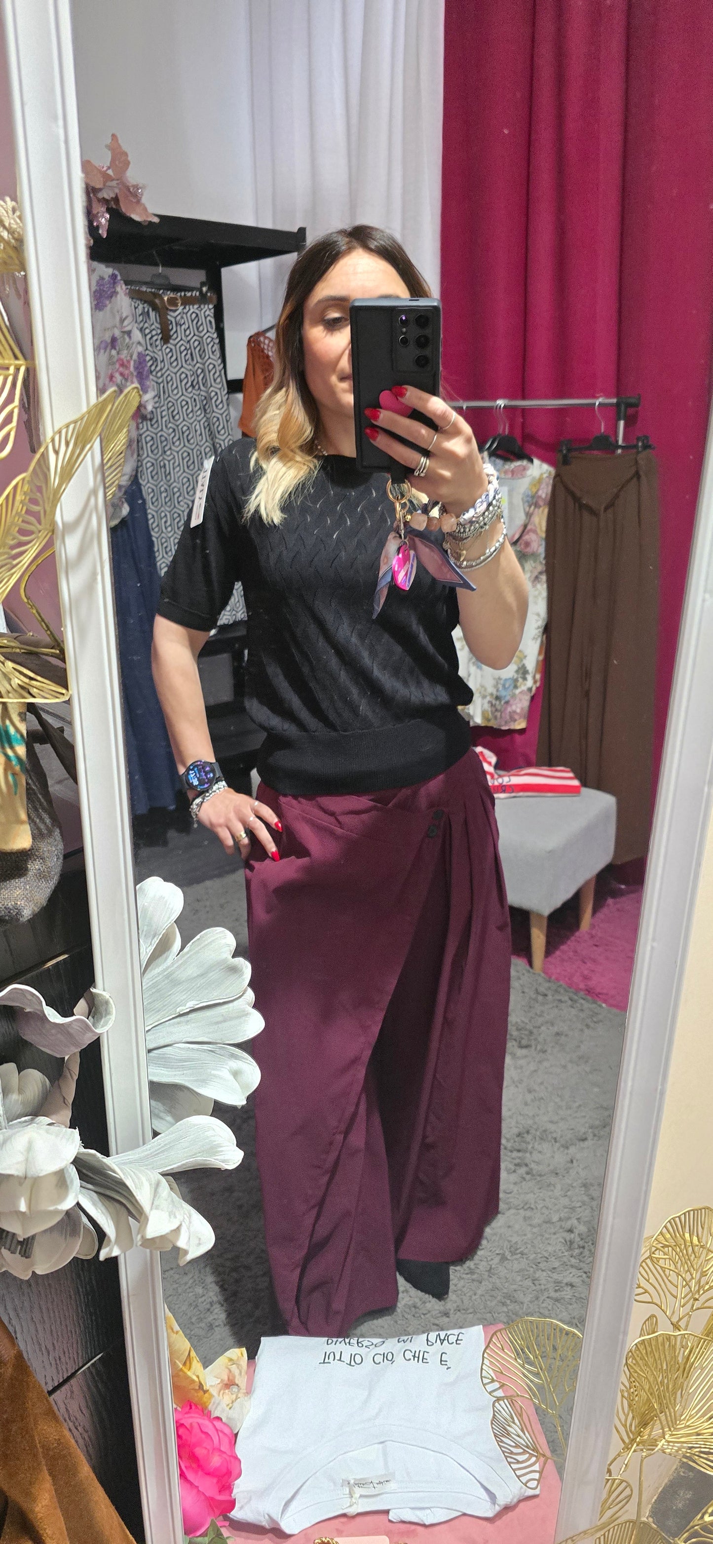 Maglia in filo nera