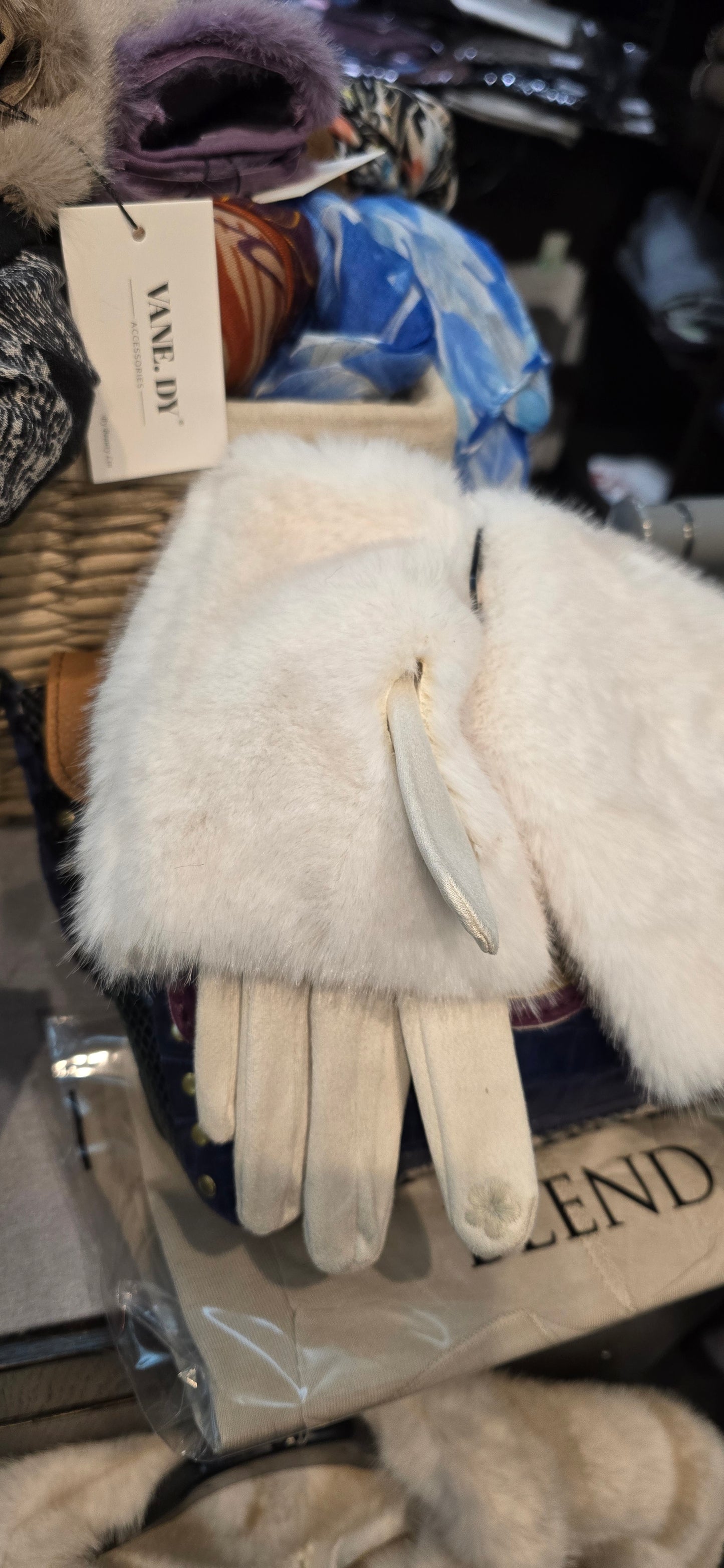 Guanto doppio con ecopelliccetta