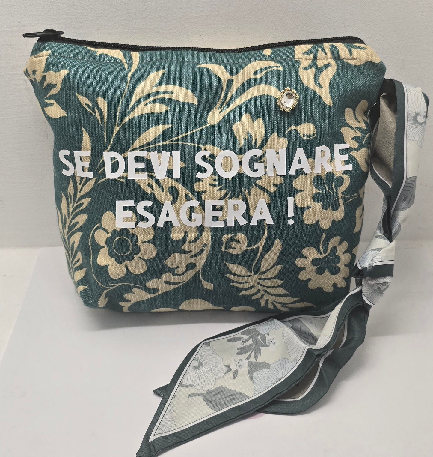 Le #similarMOOD LUXURY"se devi sognare esagera" @95
