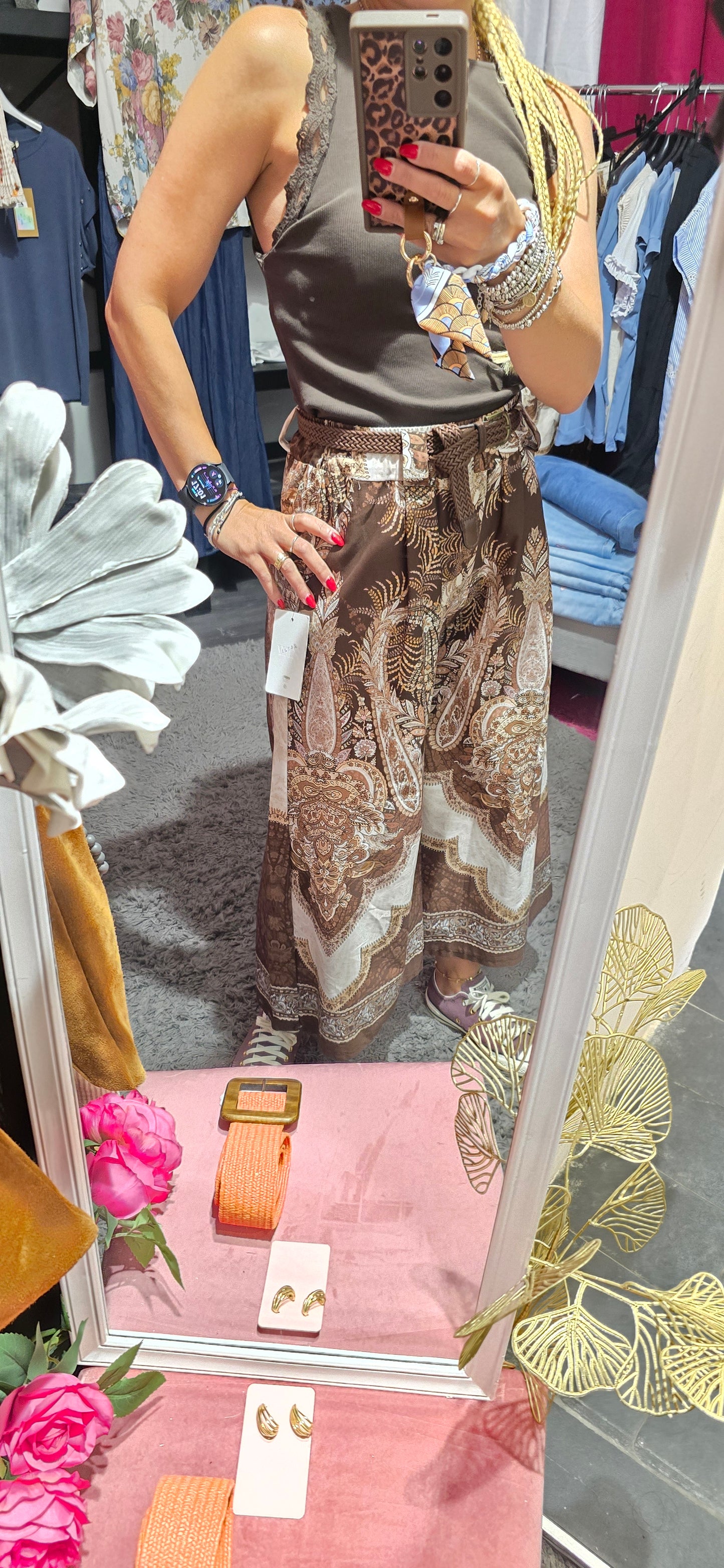 Pantaloni capri fantasia moro