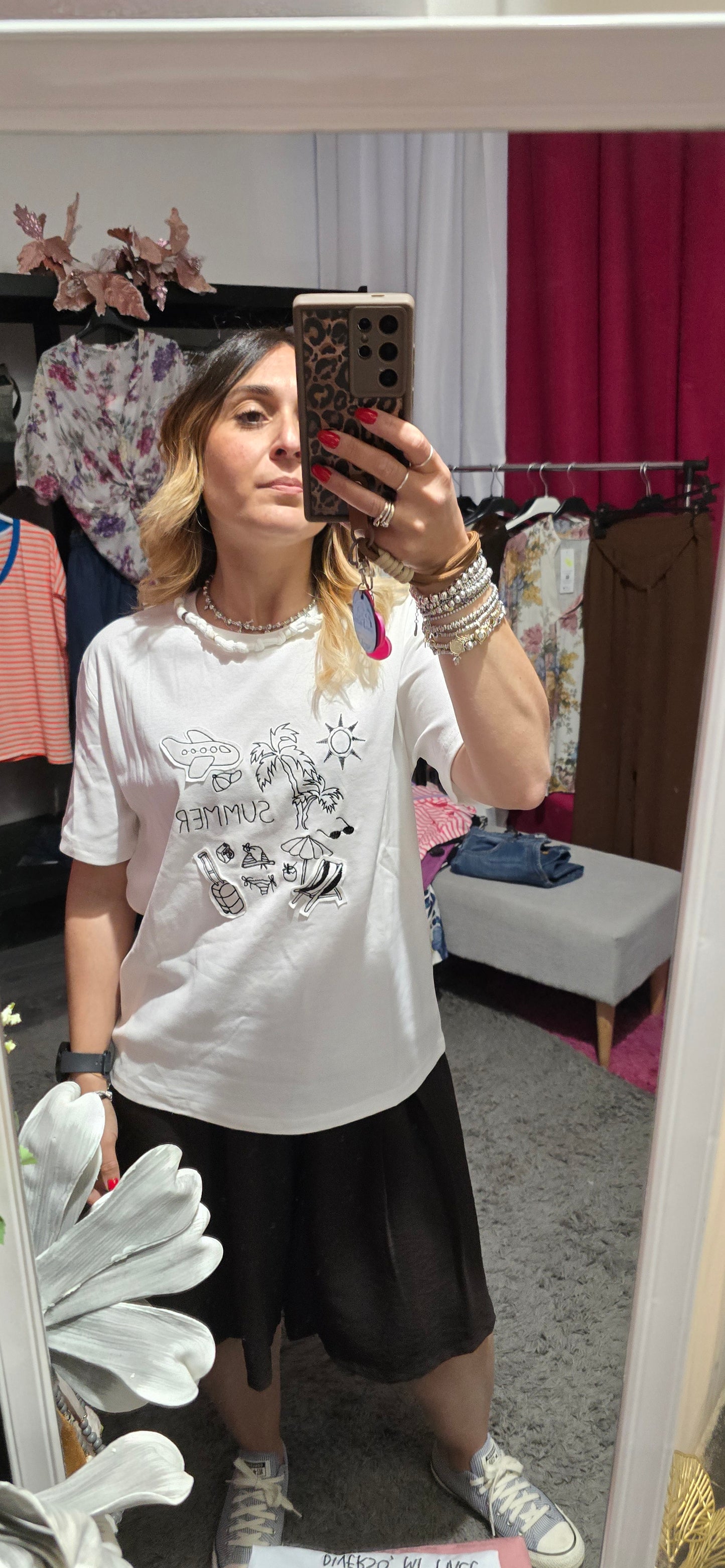 T shirt summer con collana