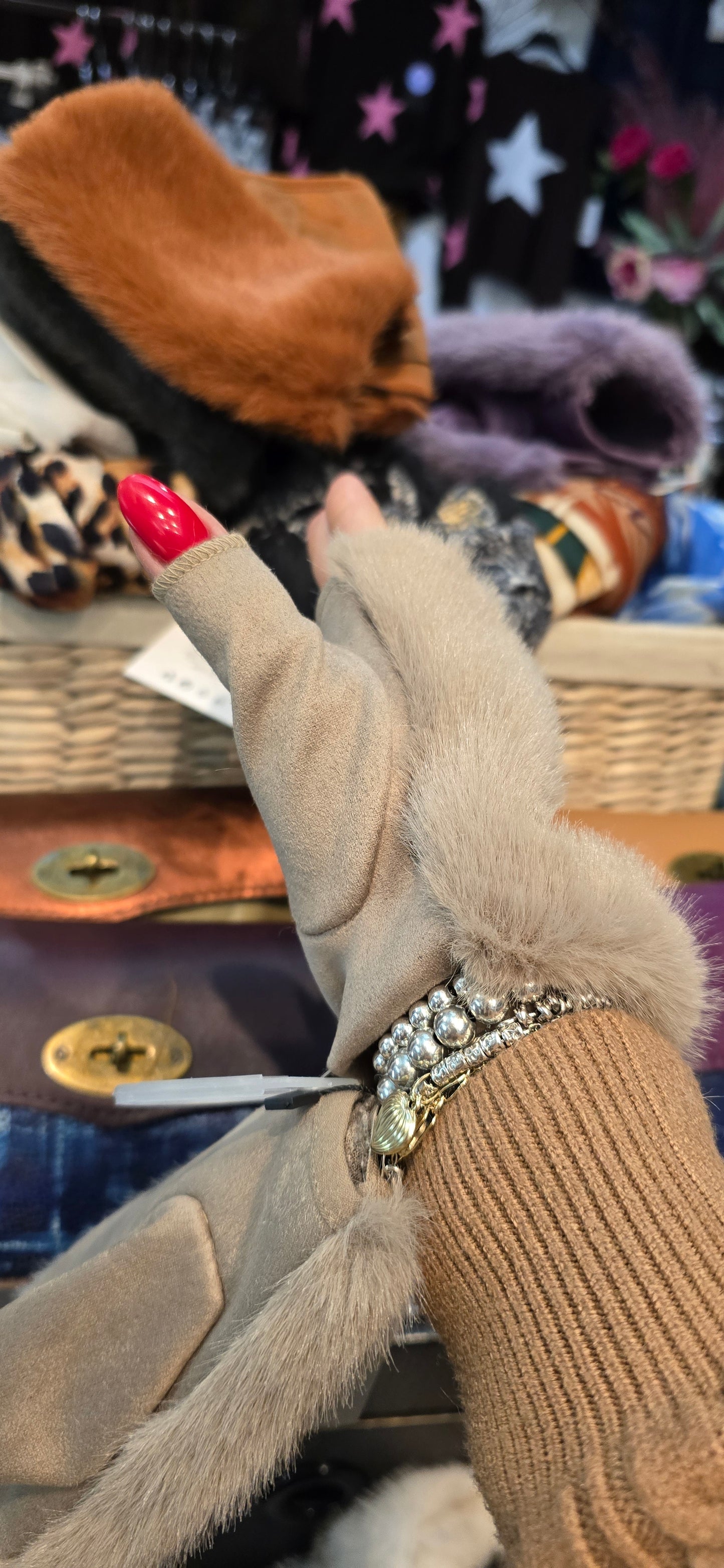 Mezzo guanto pelliccetta