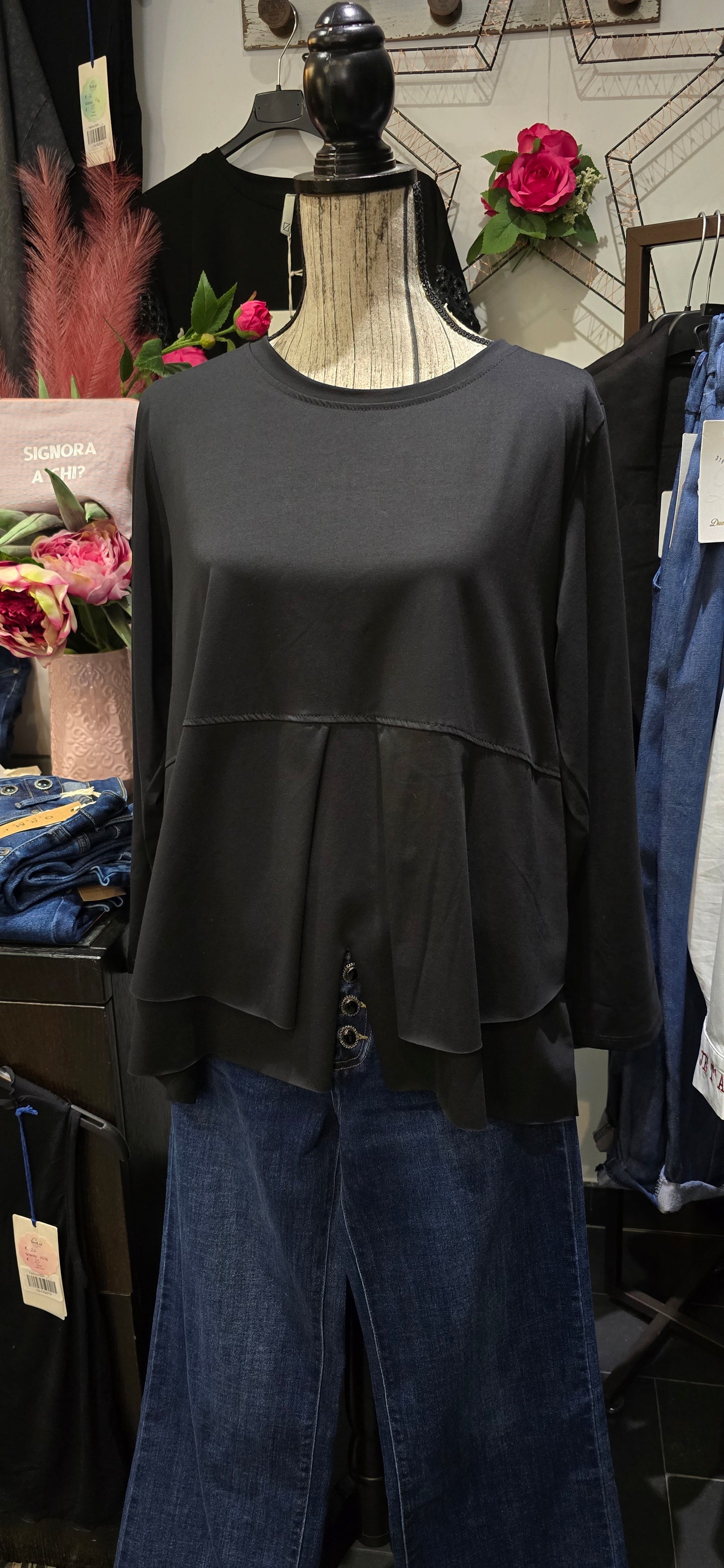 Maglia taglio vivo nera
