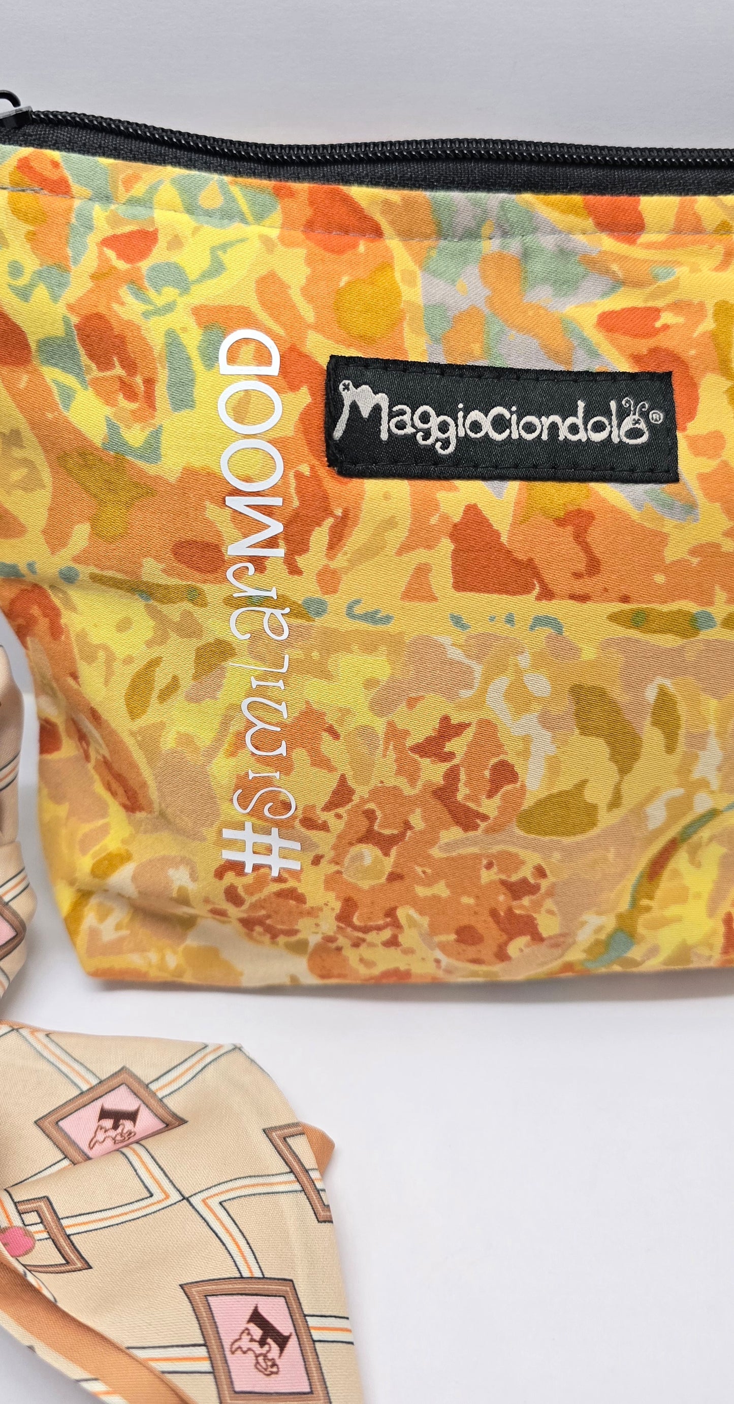 Le #similarMOOD LUXURY" stravolta  " @114