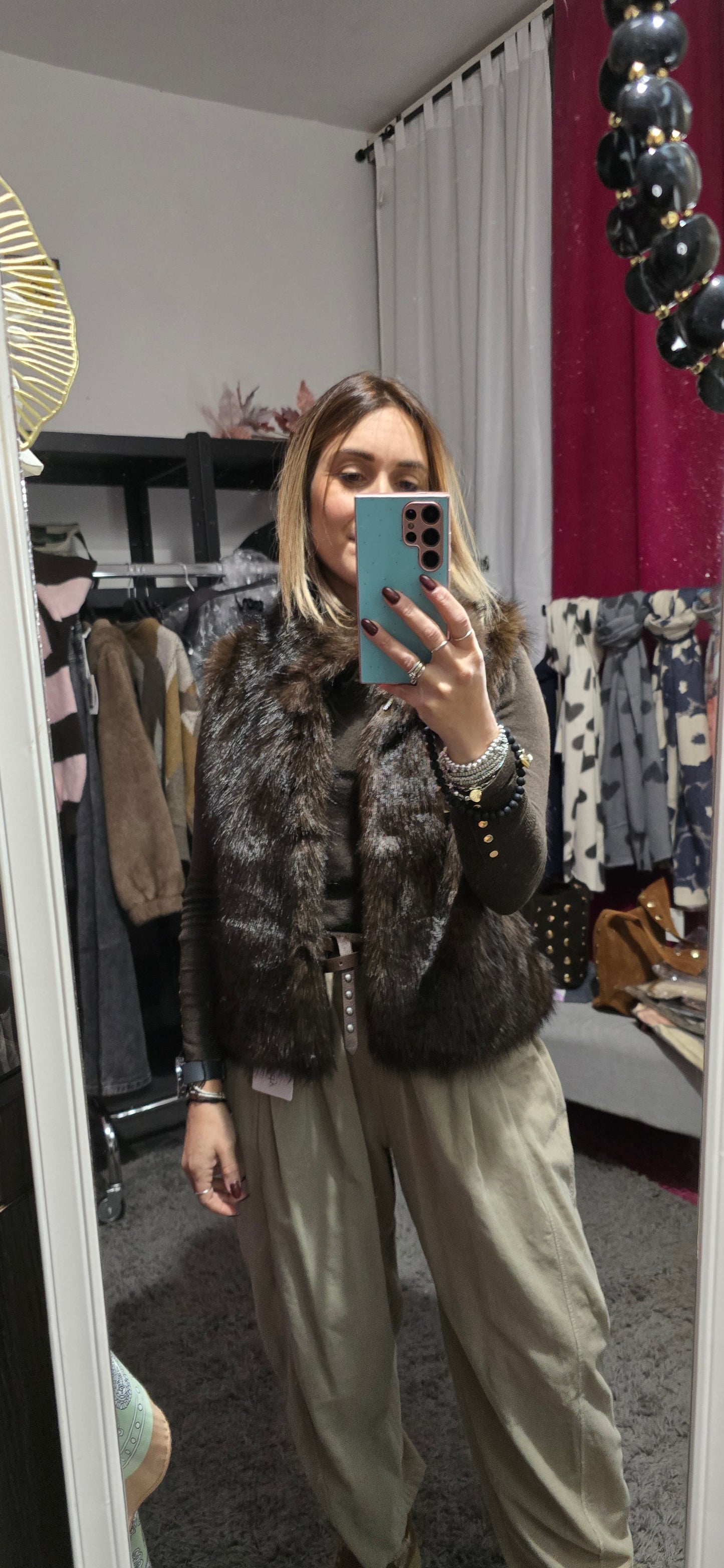 Gilet ecopelliccia moro