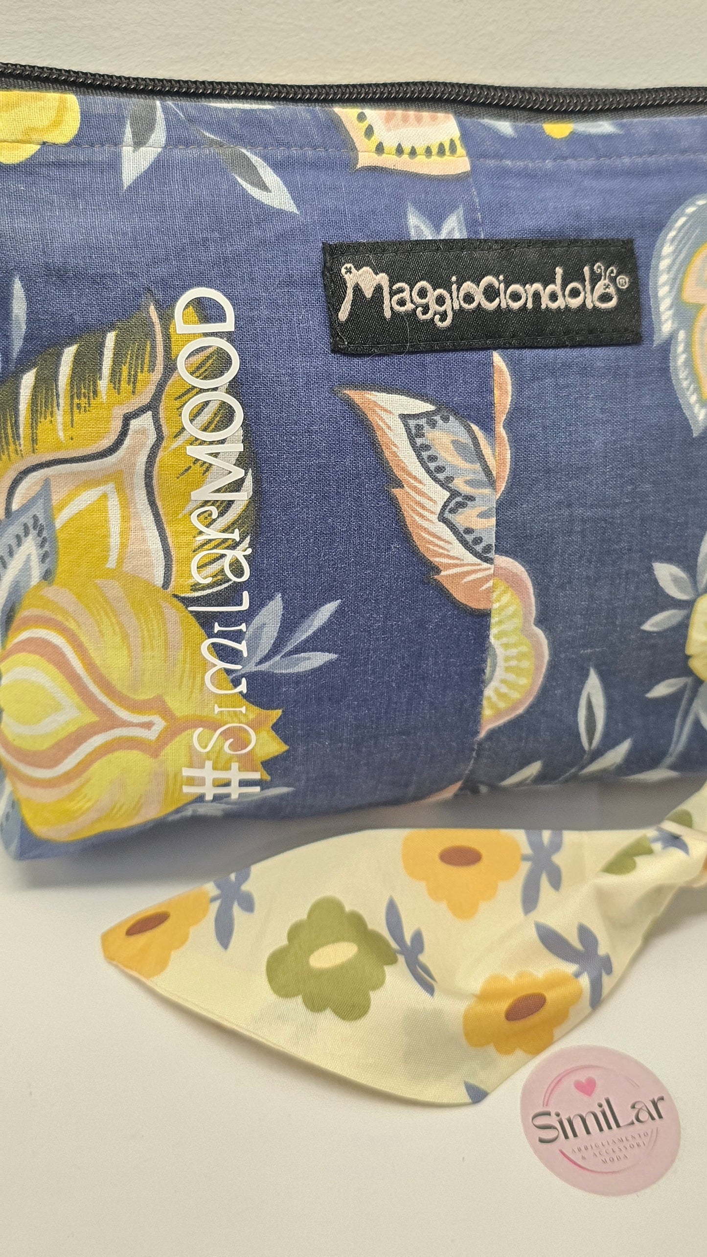 Le #similarMOOD LUXURY" mal di gente " @20