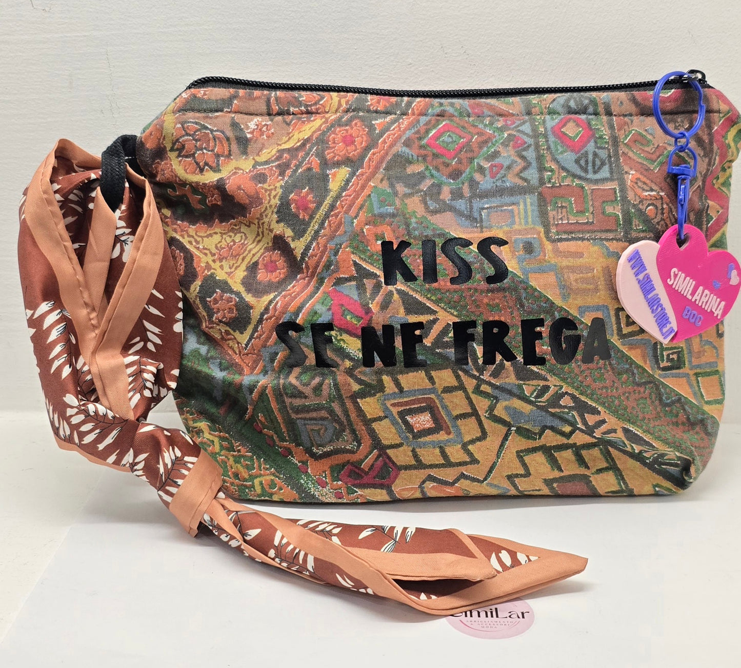 Le #similarMOOD LUXURY"kuss se ne frega " @48