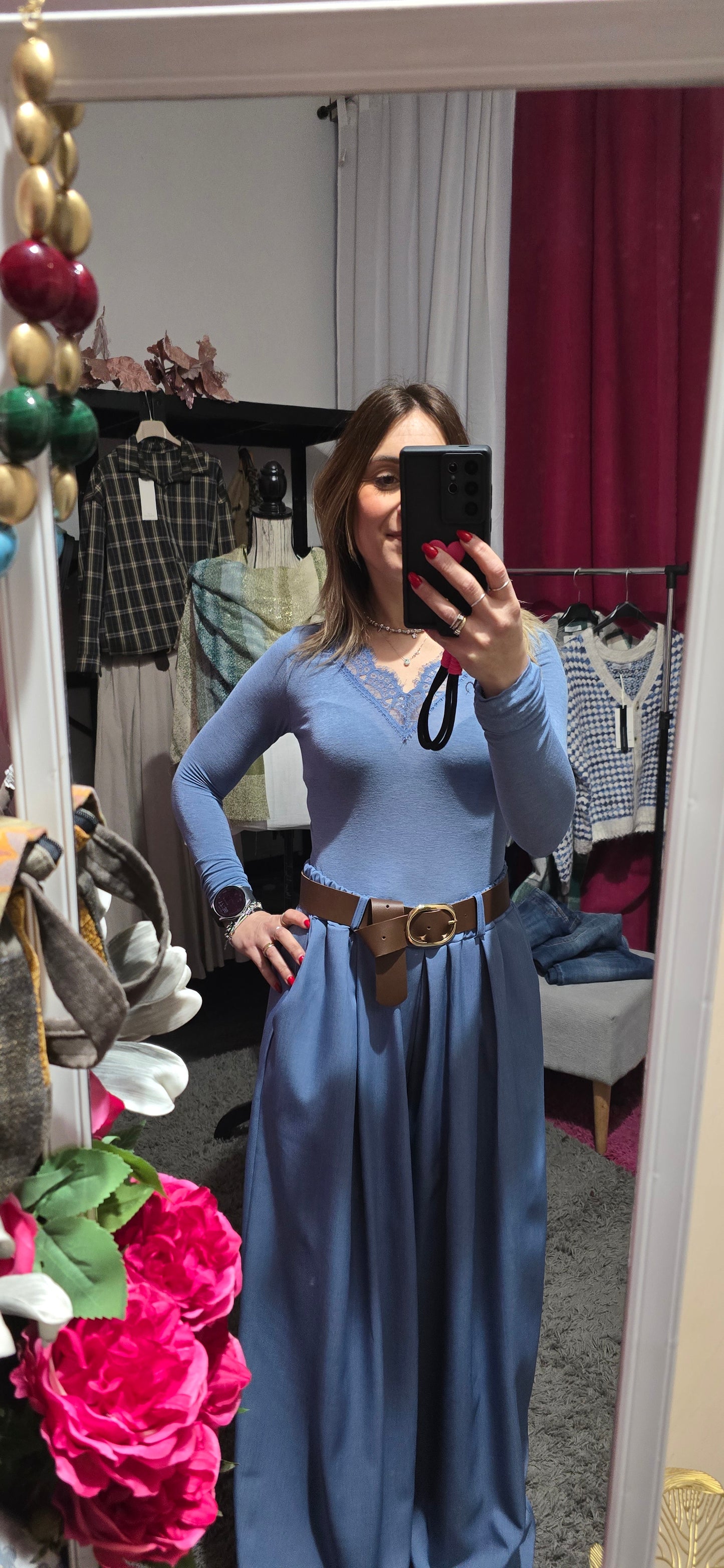 Magliettina misto cashmere pizzo jeans