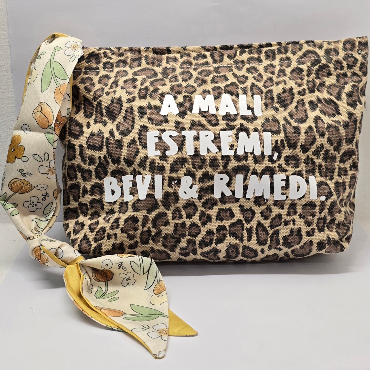 Le #similarMOOD " a mali estremi " animalier