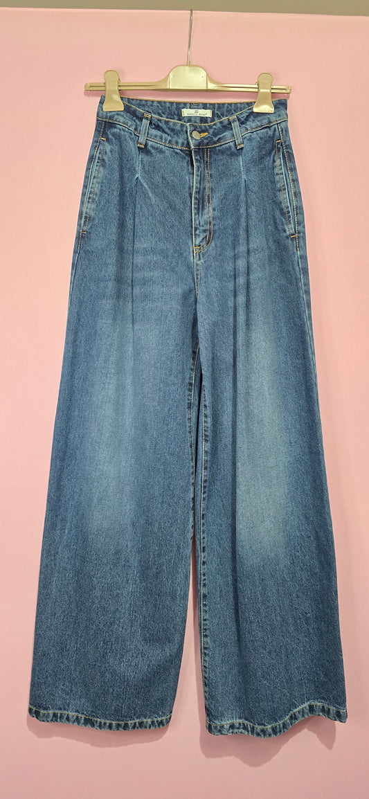 Jeans palazzo con pence