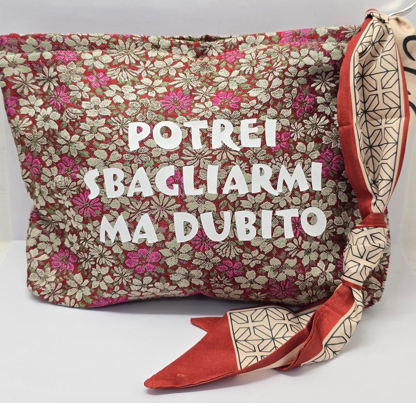 Le #similarMOOD " potrei sbagliarmi" fiorellini bordeaux