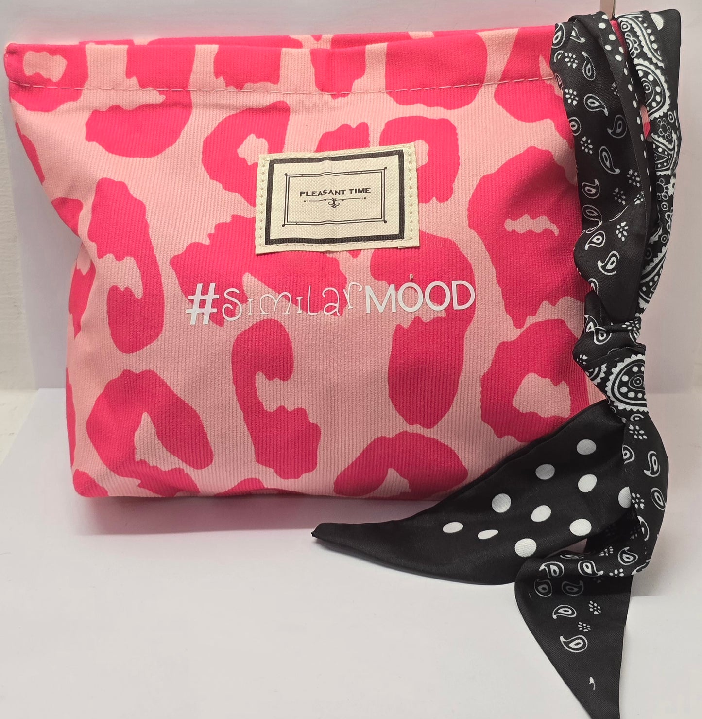 Le #similarMOOD " non mi dovete stressare"  animalier fucsia