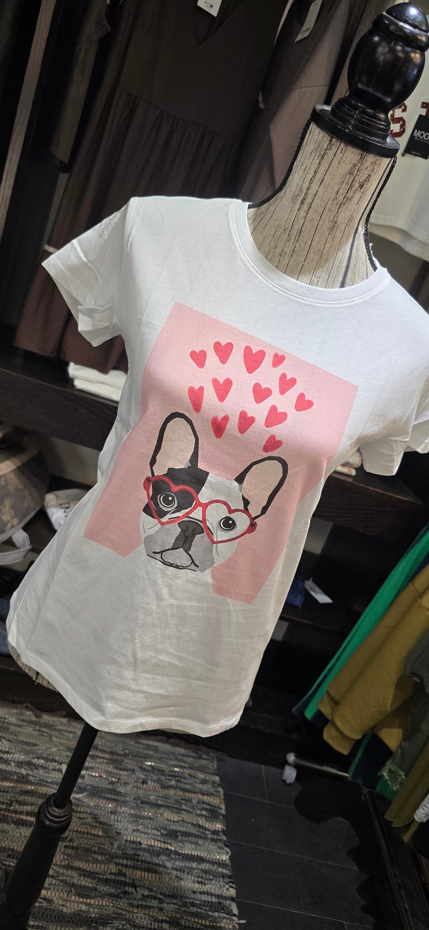 T shirt dog