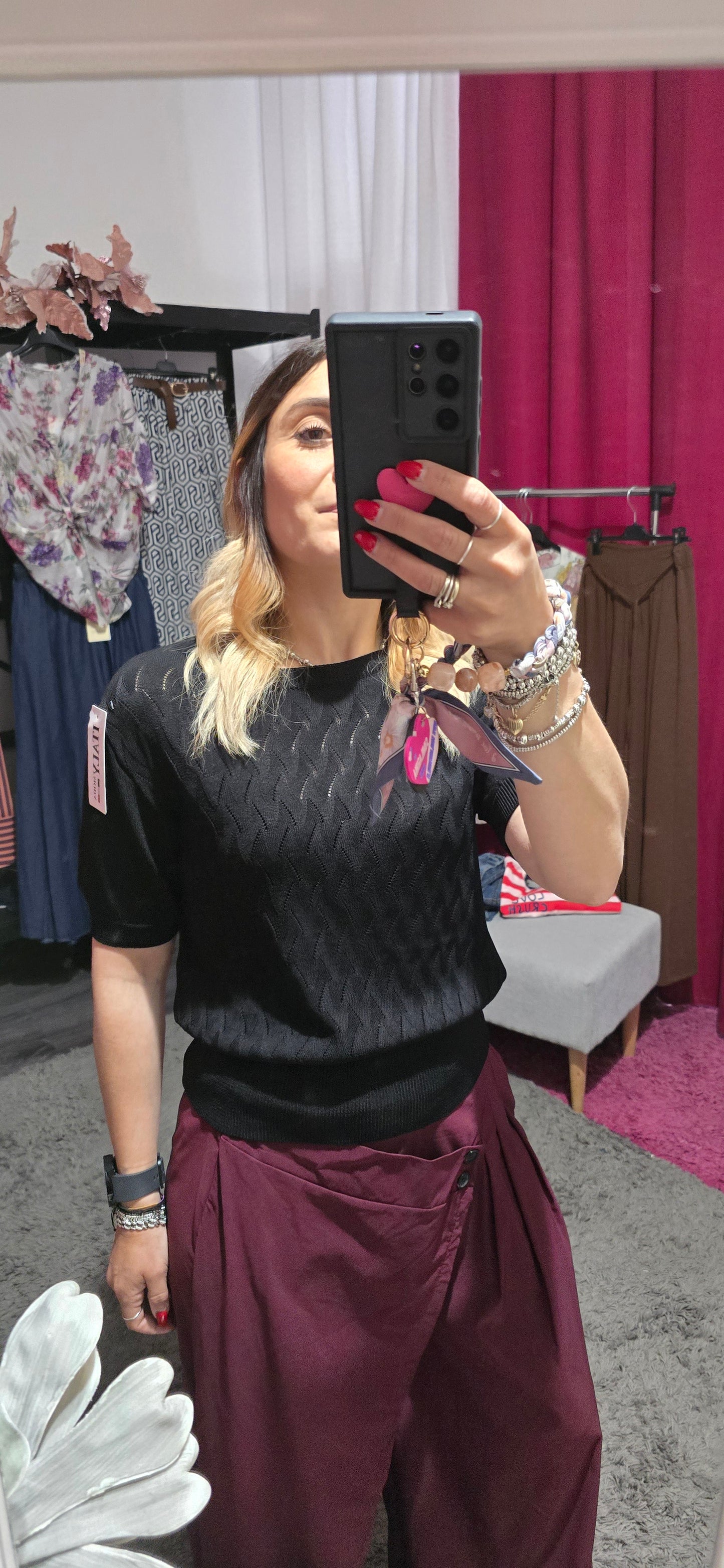 Maglia in filo nera