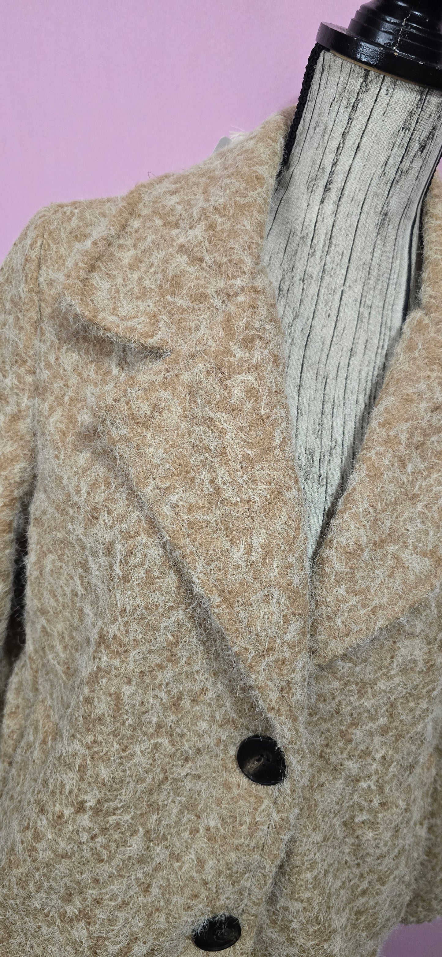 Cappottino corto bouclè camel