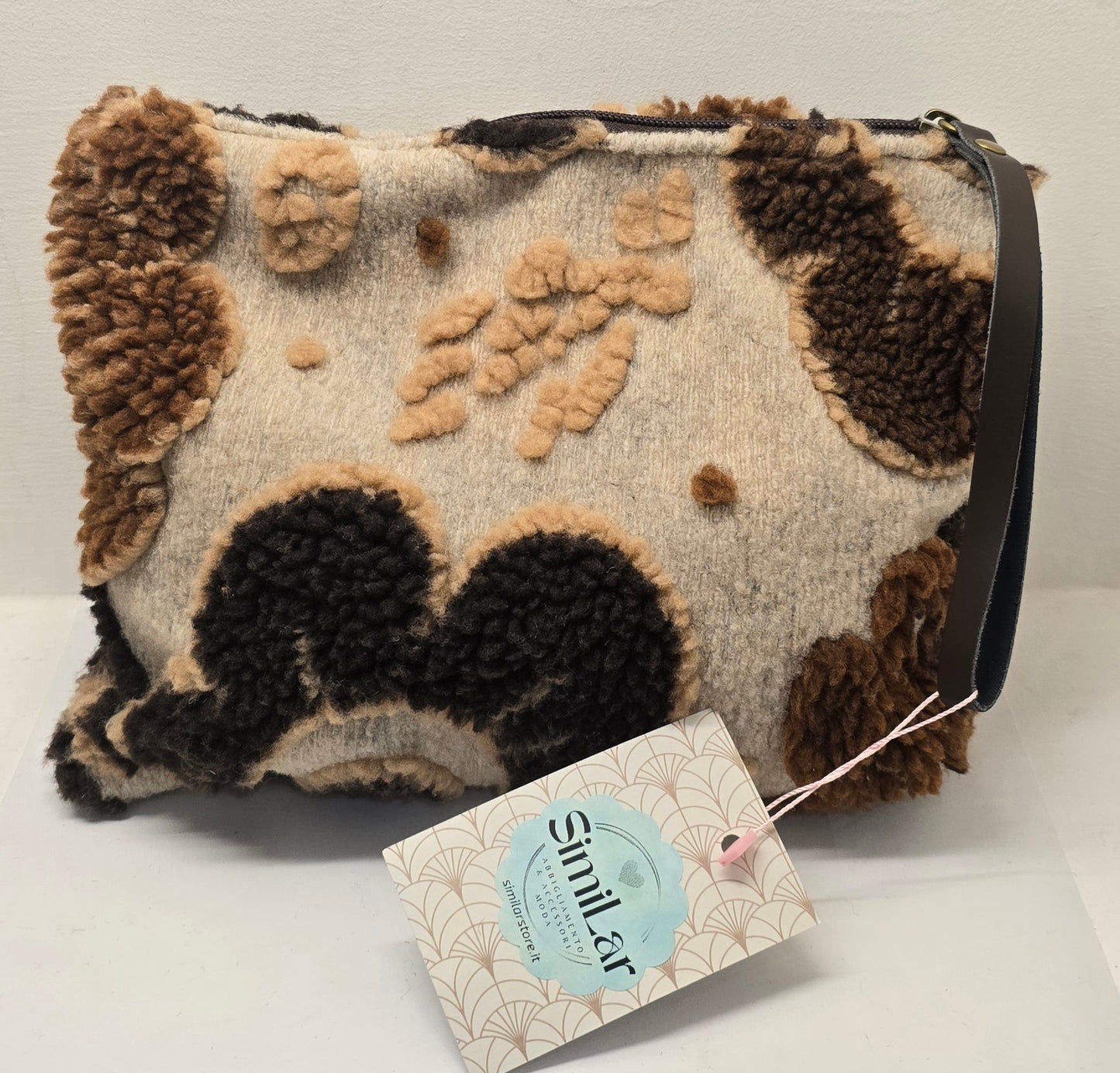 La Fuffy pochette fiori moro