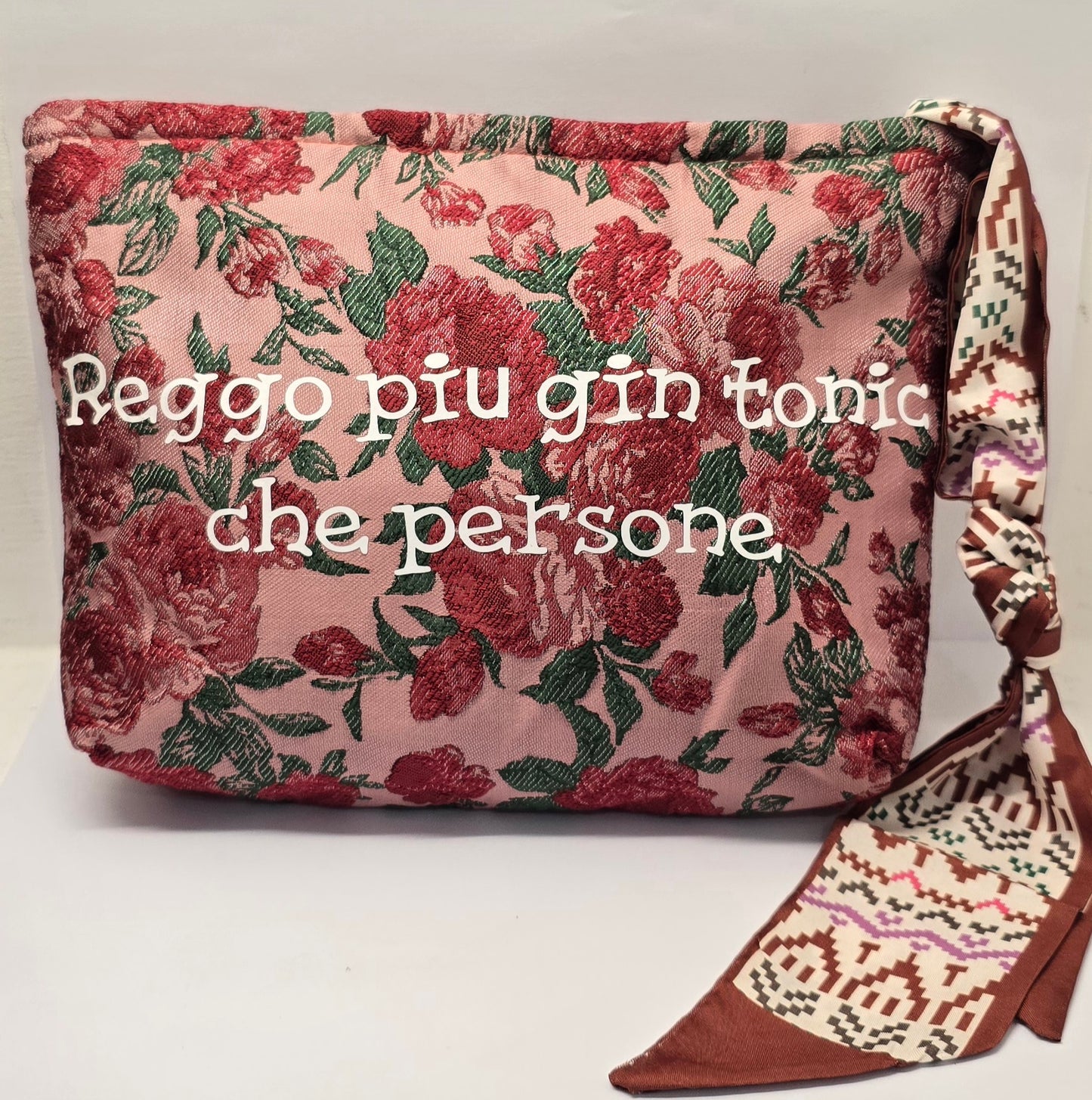 Le #similarMOOD " reggo piu gin tonic" fiori bordeaux