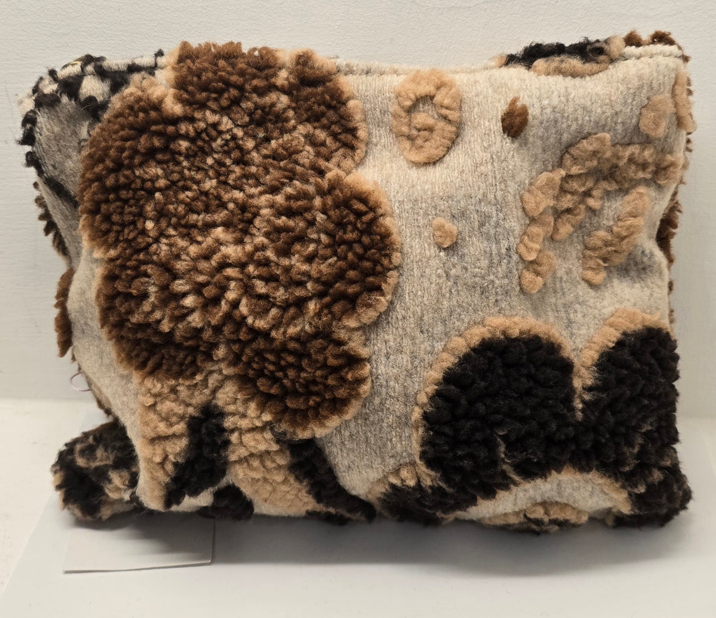 La Fuffy pochette fiori moro