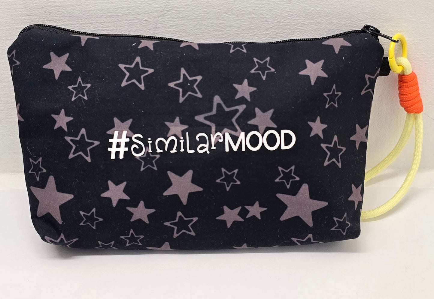 Le #similarMOOD " alexa" stelle mini